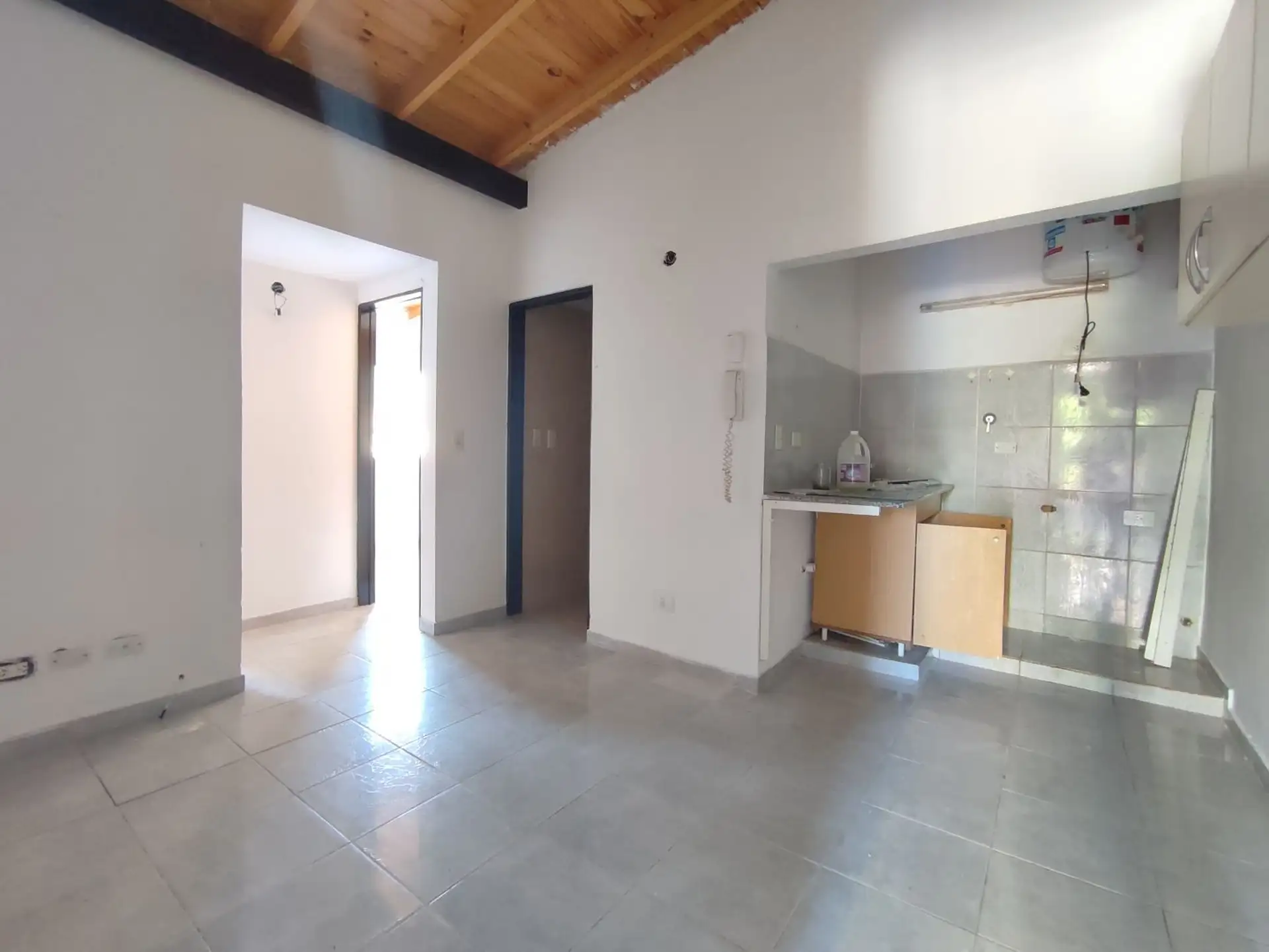 Departamento de 3 ambientes con 2 dormitorios en Villa Ballester