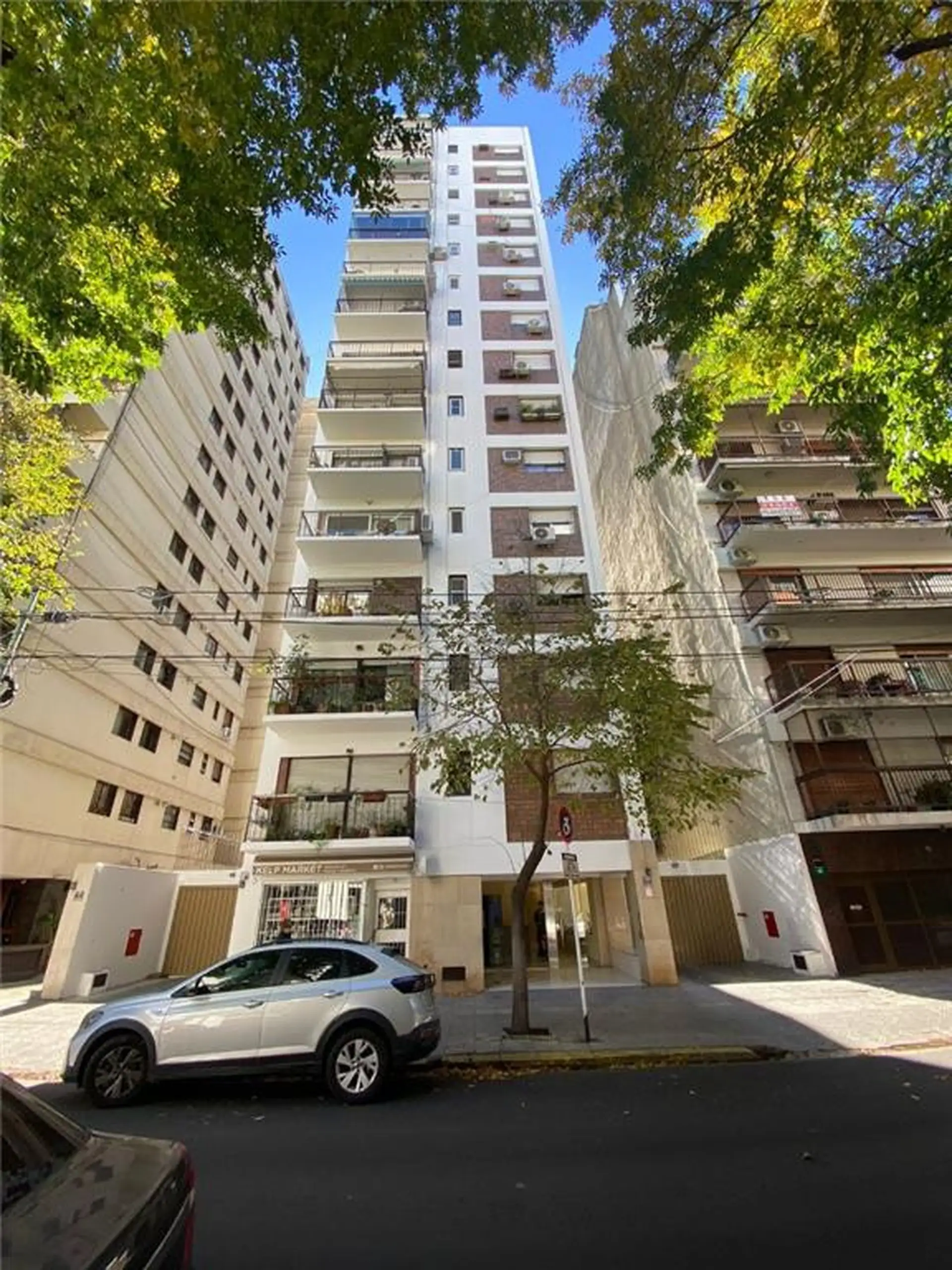 Two-room apartment in Palermo available from 10 April 2026