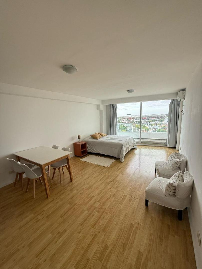 Monoambiente amoblado en Belgrano con vista al río