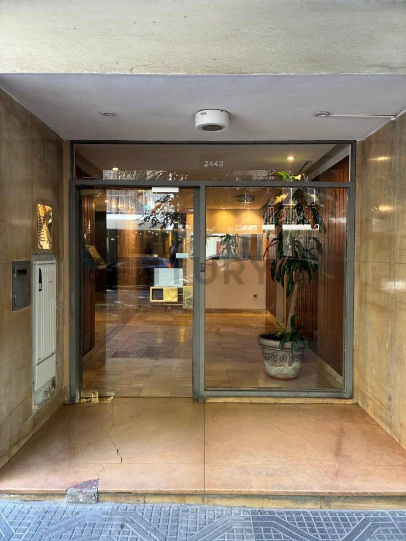 Меблированная квартира с 1 спальней и отдельным входом в Colegiales