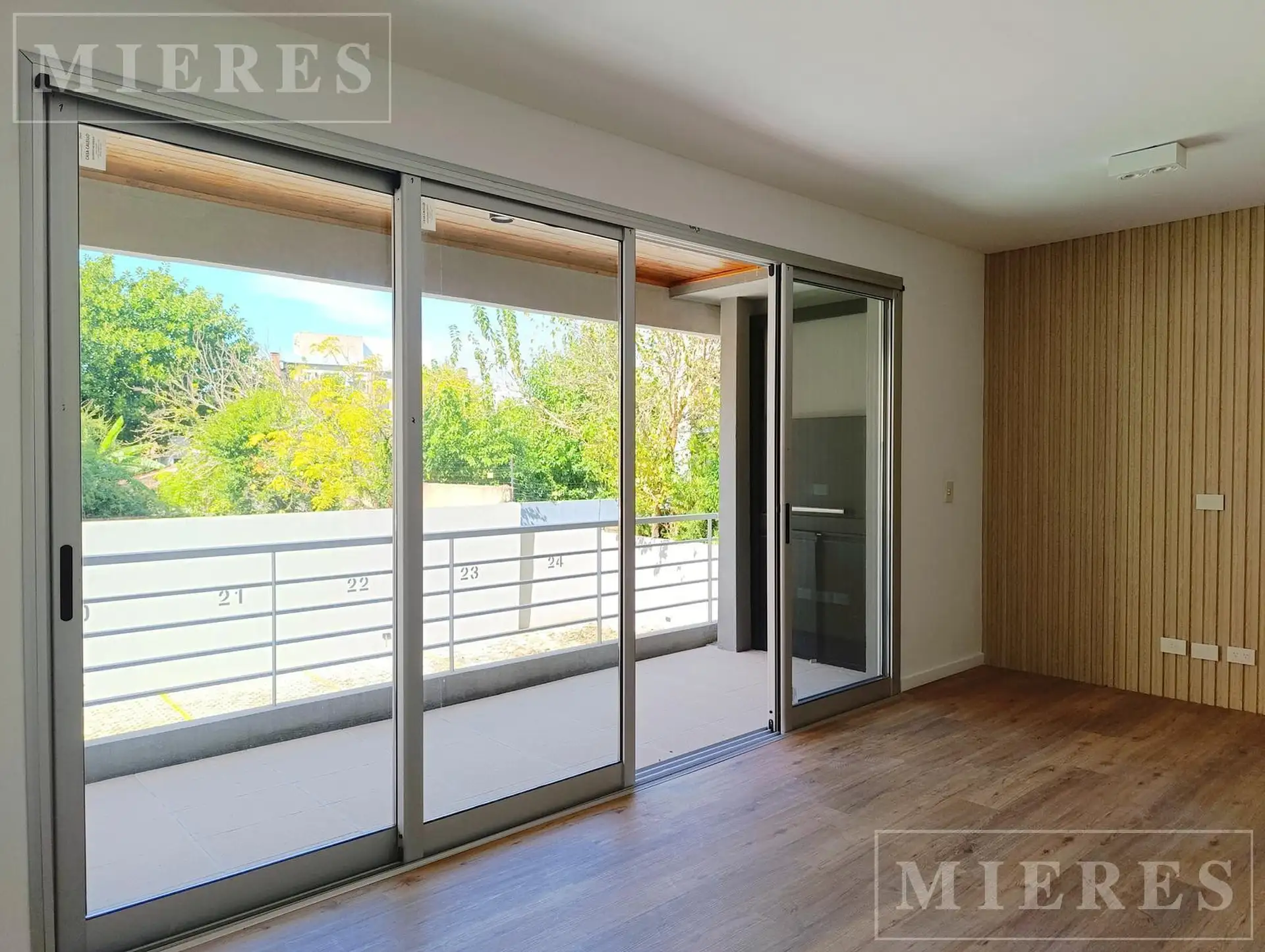 Departamento de 2 ambientes en Tigre Centro