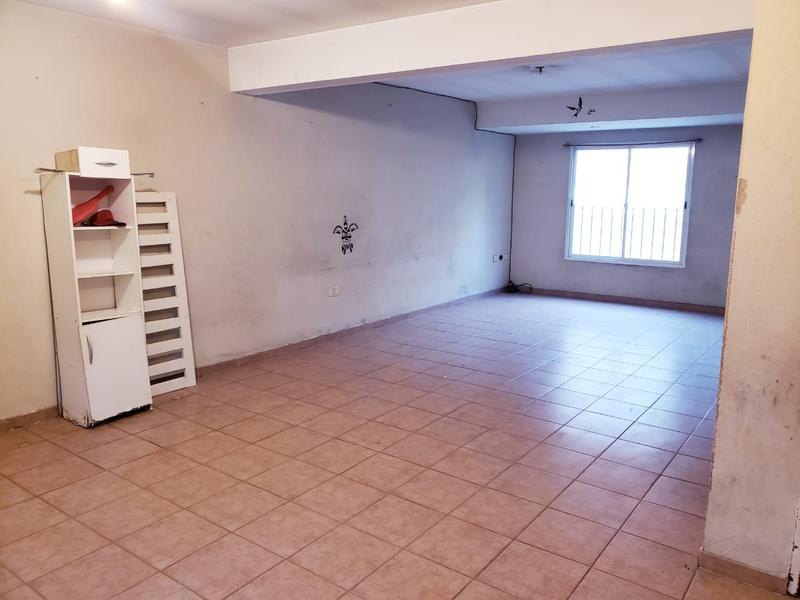 Three-bedroom duplex apartment in Temperley