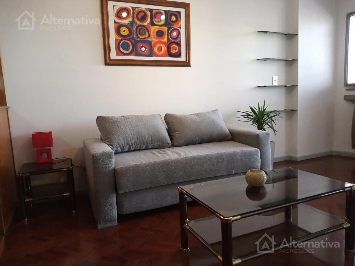 Monoambiente con balcón en alquiler temporario en Belgrano