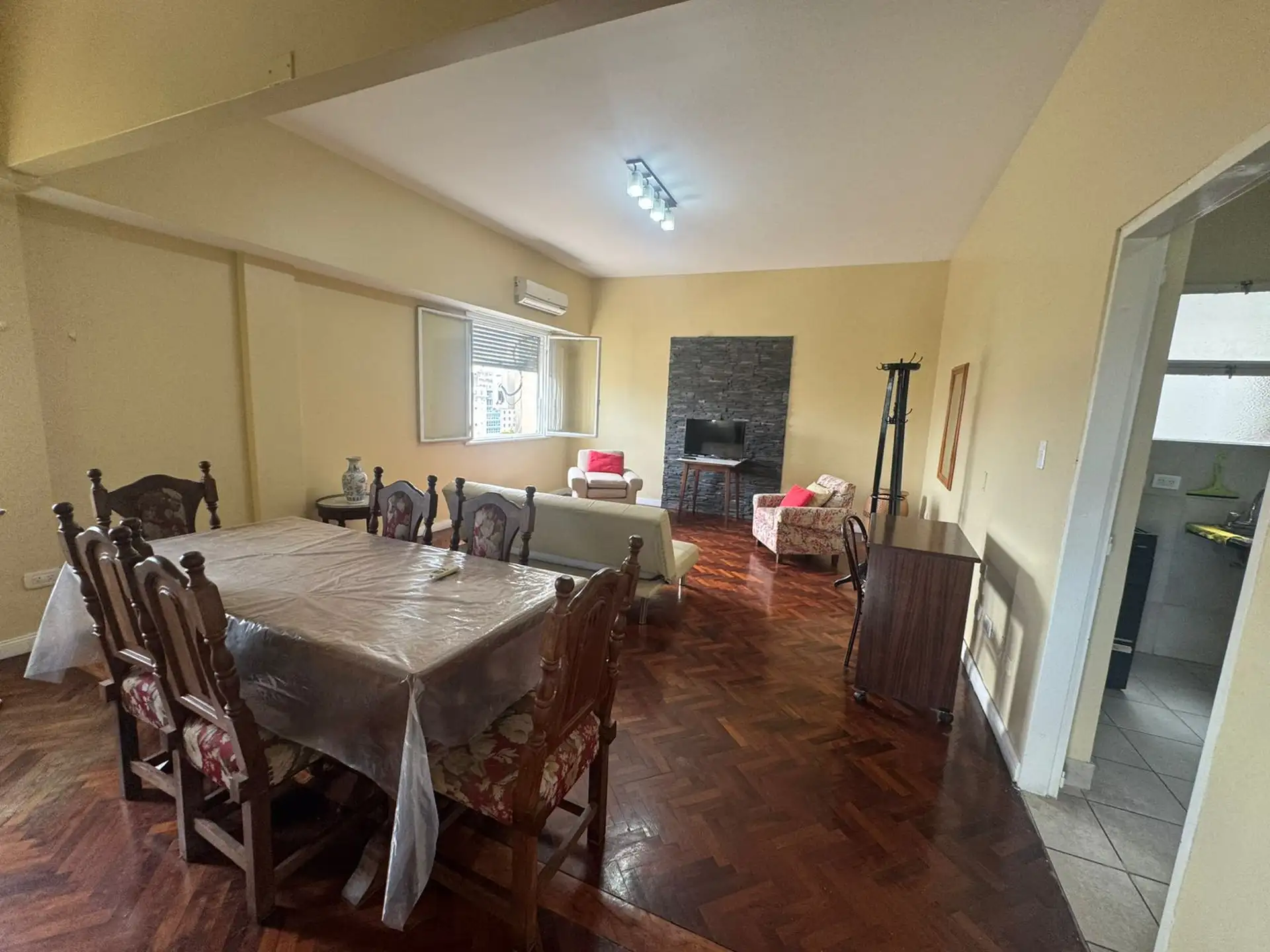 Departamento amoblado de 2 ambientes en Monserrat