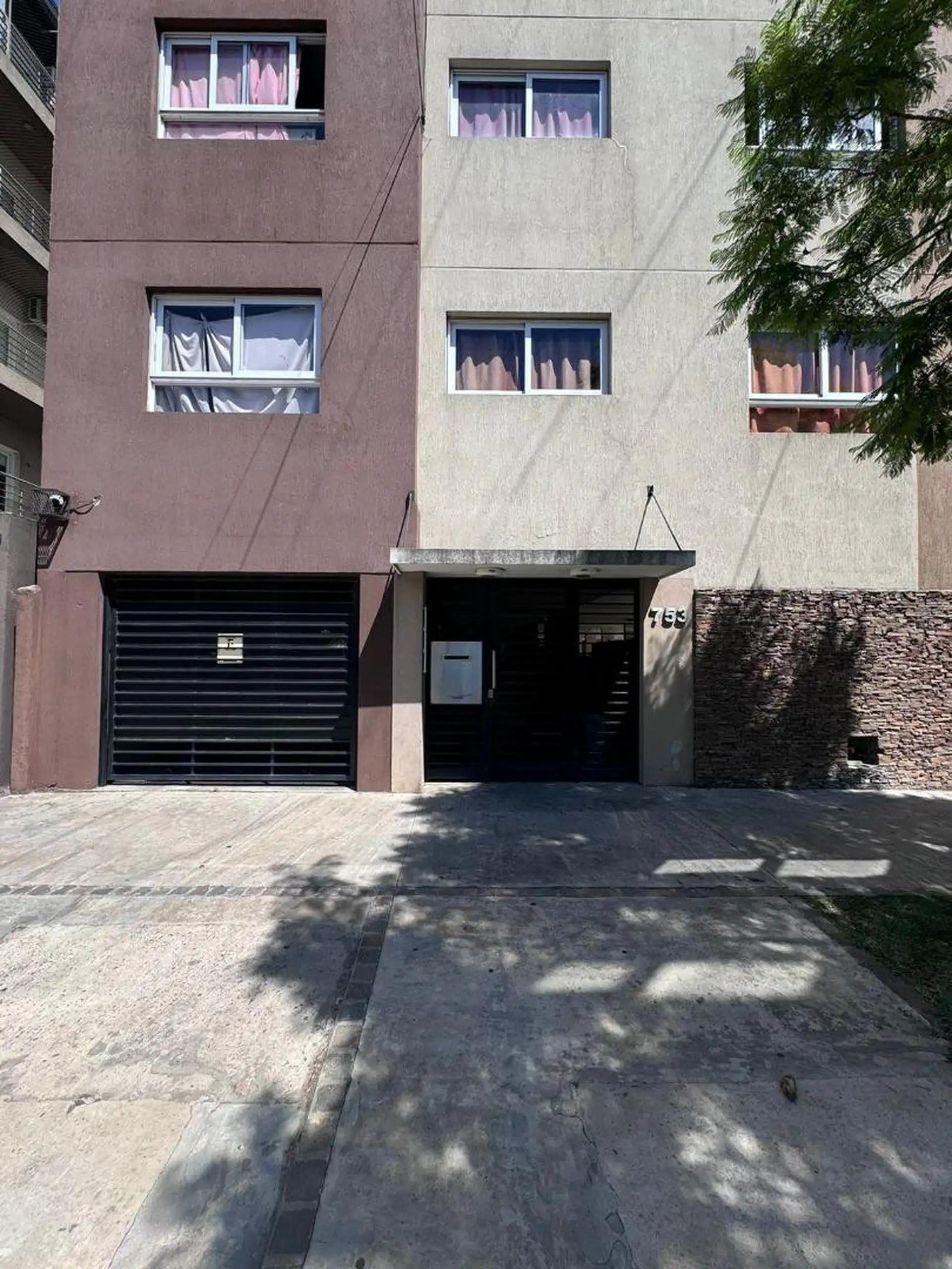 Квартира с двумя комнатами в Merlo Centro