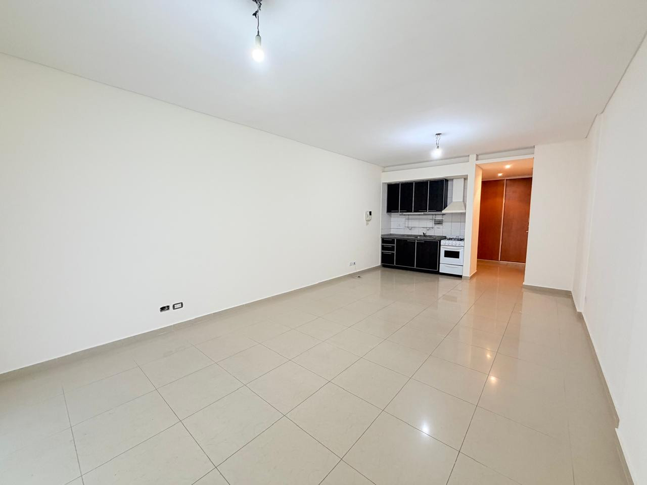 Studio apartment with patio in Villa del Parque