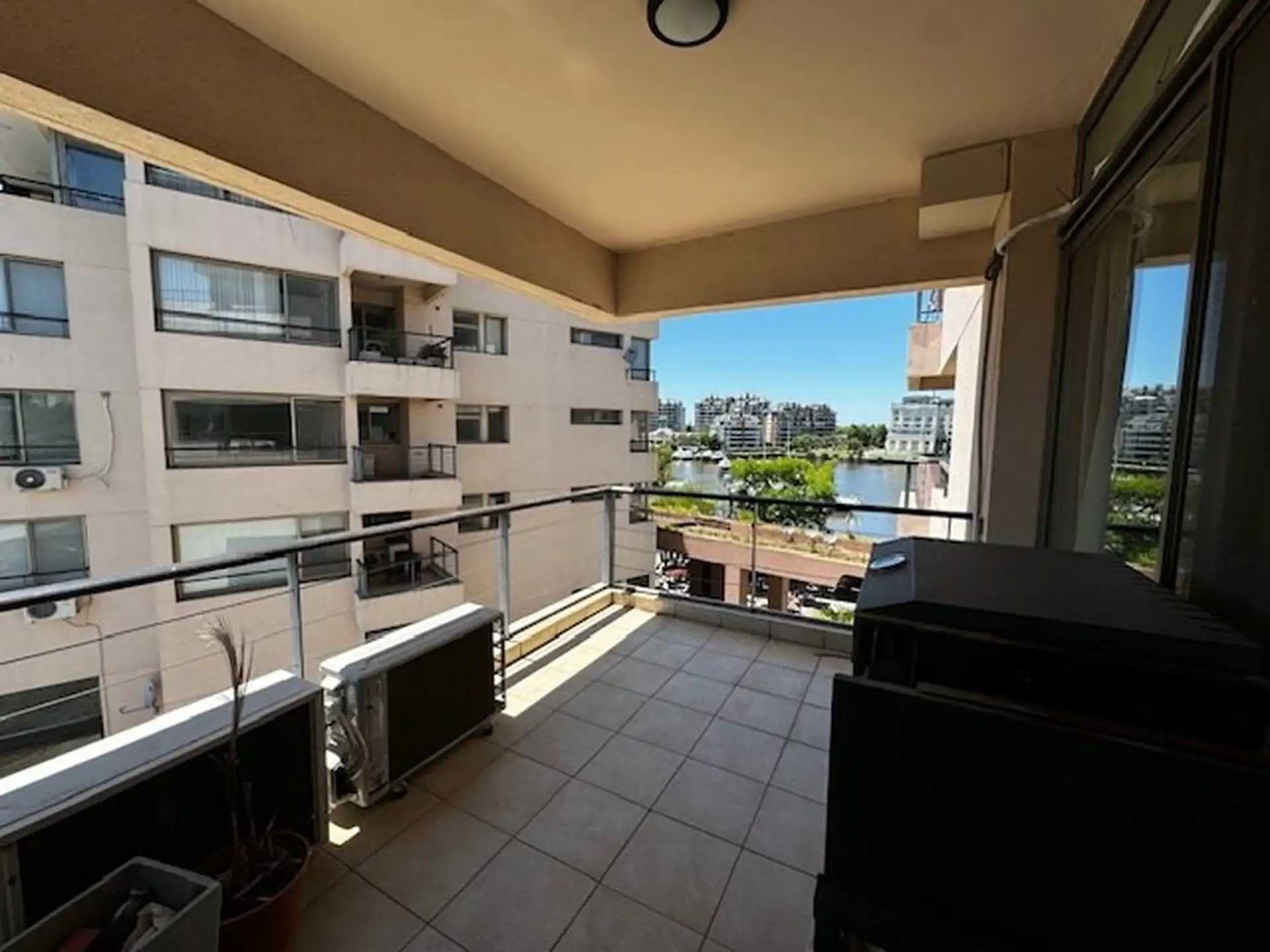 Departamento de 2 ambientes con terraza en Nordelta, Tigre