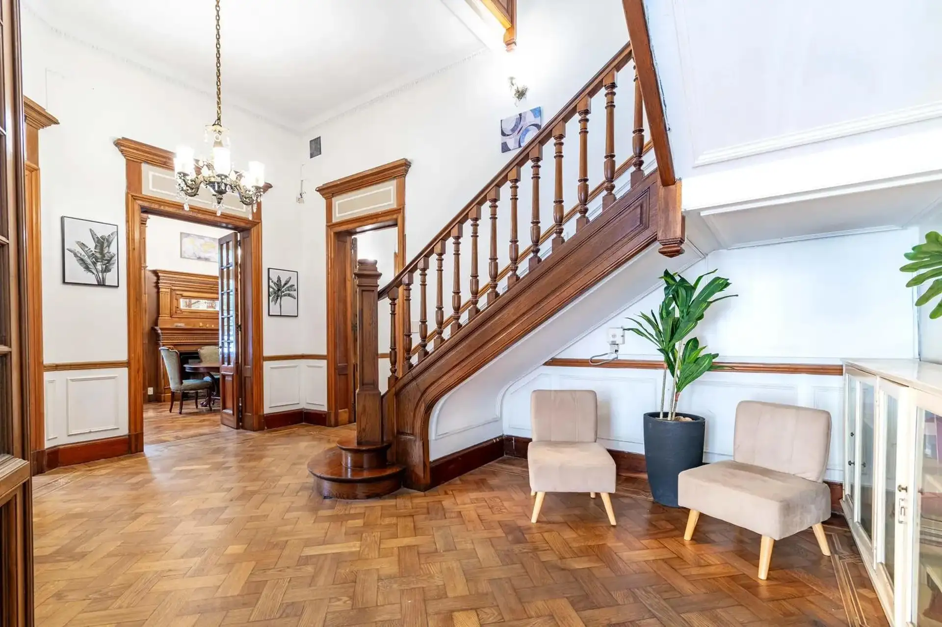 Casa com 8 quartos para alugar em Recoleta