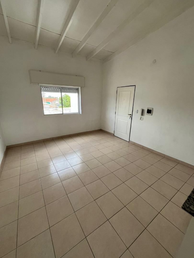 One-bedroom apartment in Campana