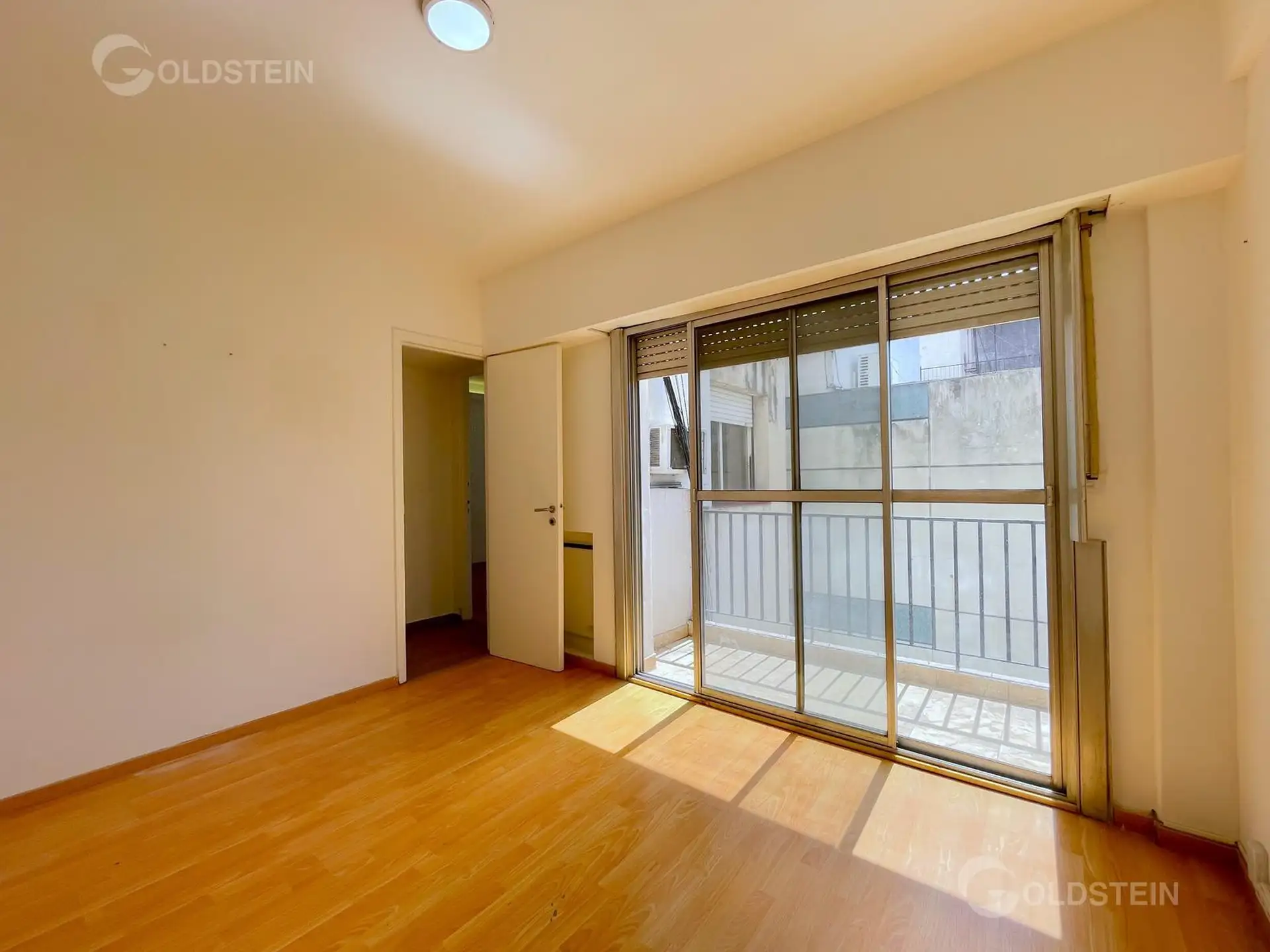 Departamento de 2 ambientes con balcón en San Nicolás