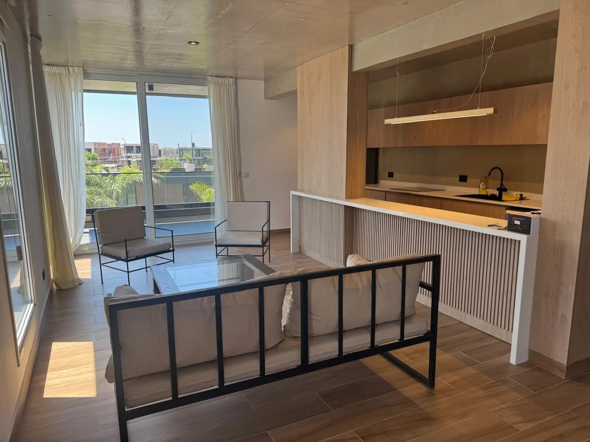 Cobertura dúplex de 3 dormitórios com terraço em Nordelta, Tigre