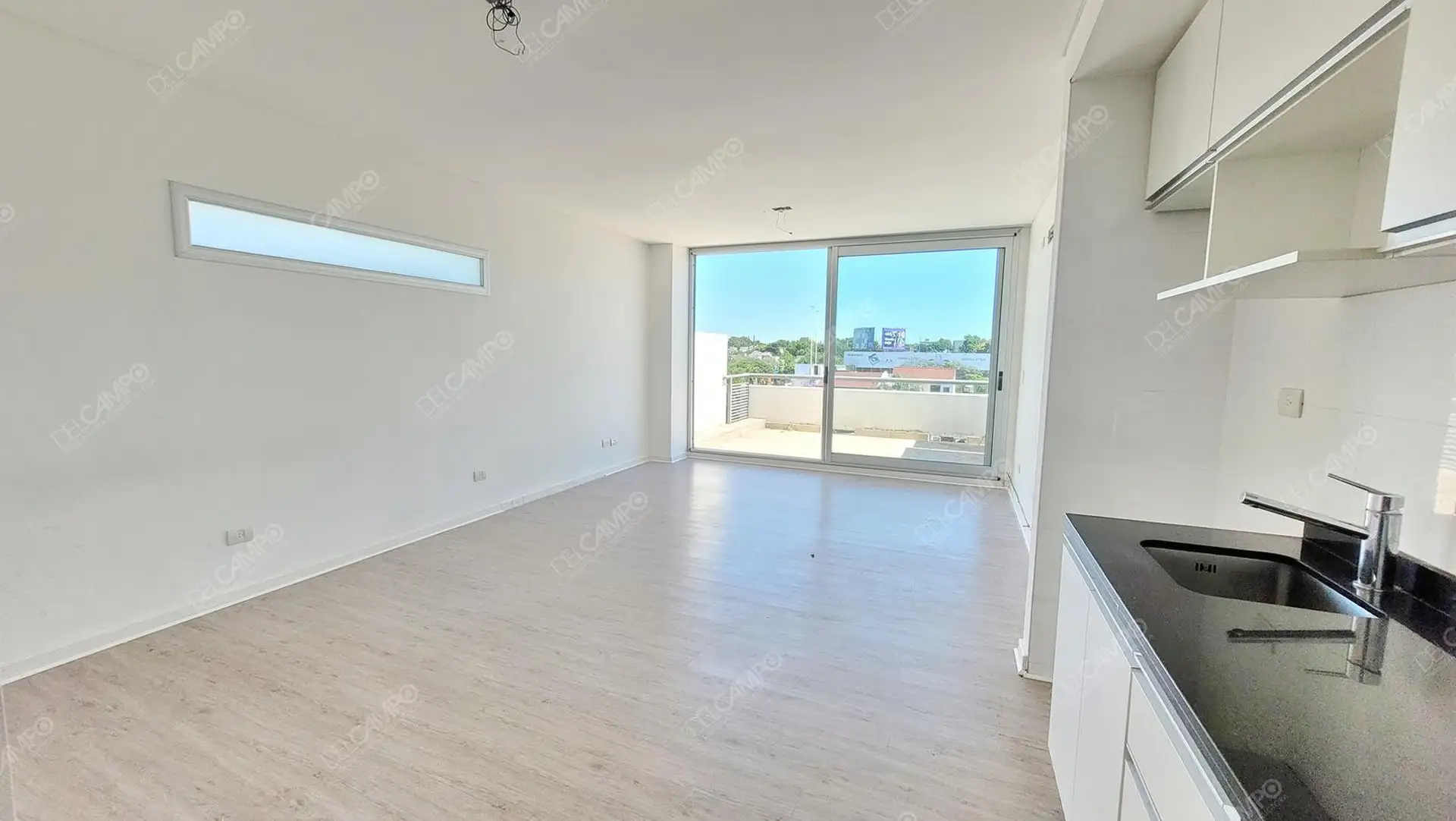 Kitnet com varanda em Saavedra