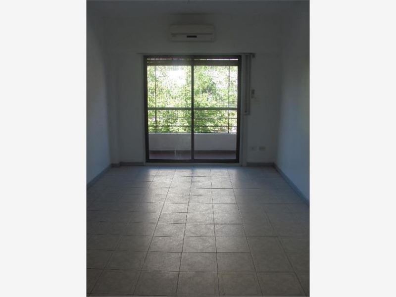 Apartamento de 2 ambientes em Palermo Viejo, no térreo por escada