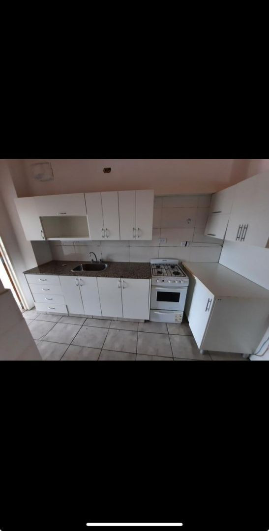 Departamento de 2 ambientes con 1 dormitorio en Villa Luzuriaga