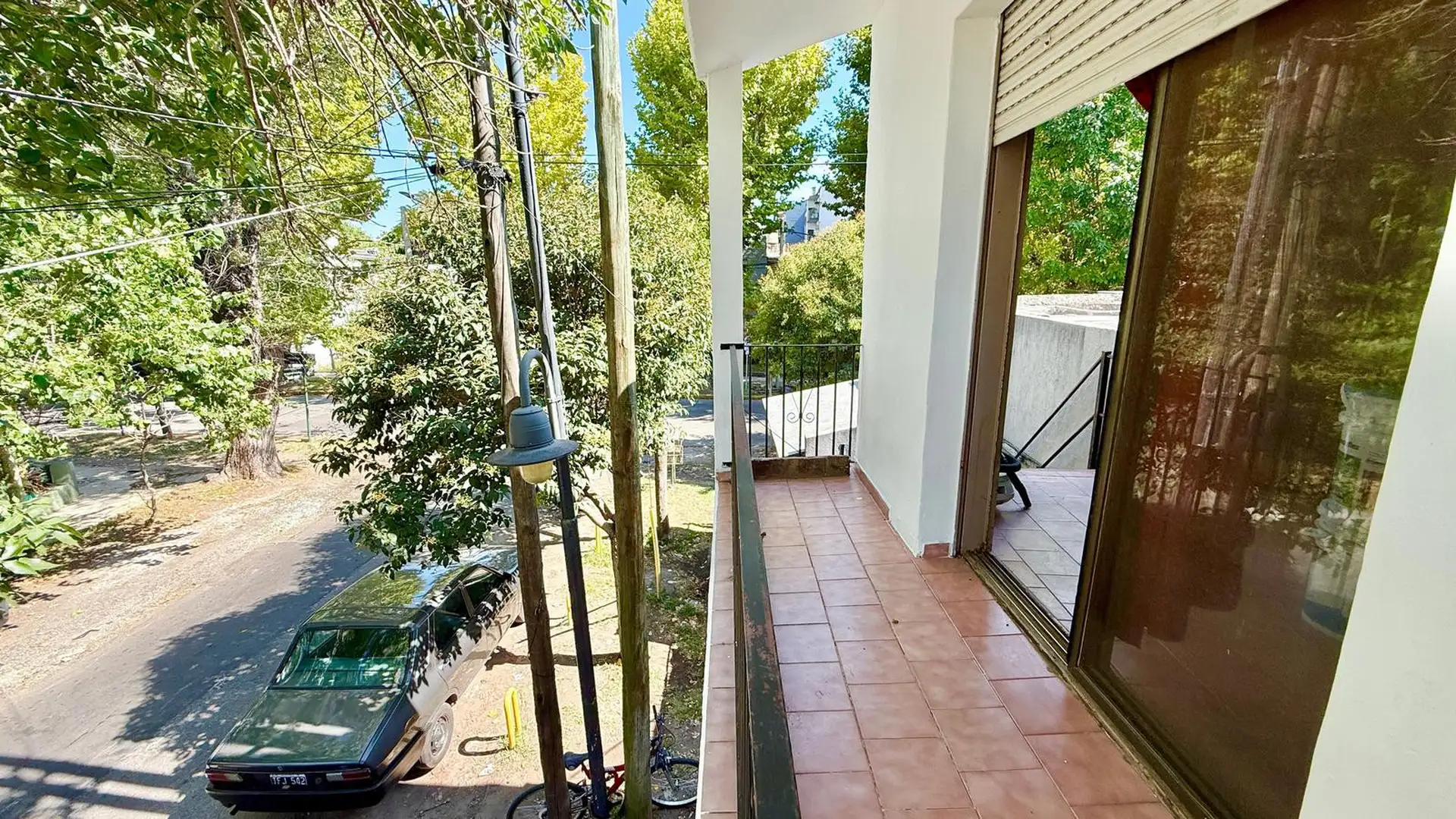 Departamento de 2 ambientes con balcón en Tigre Centro