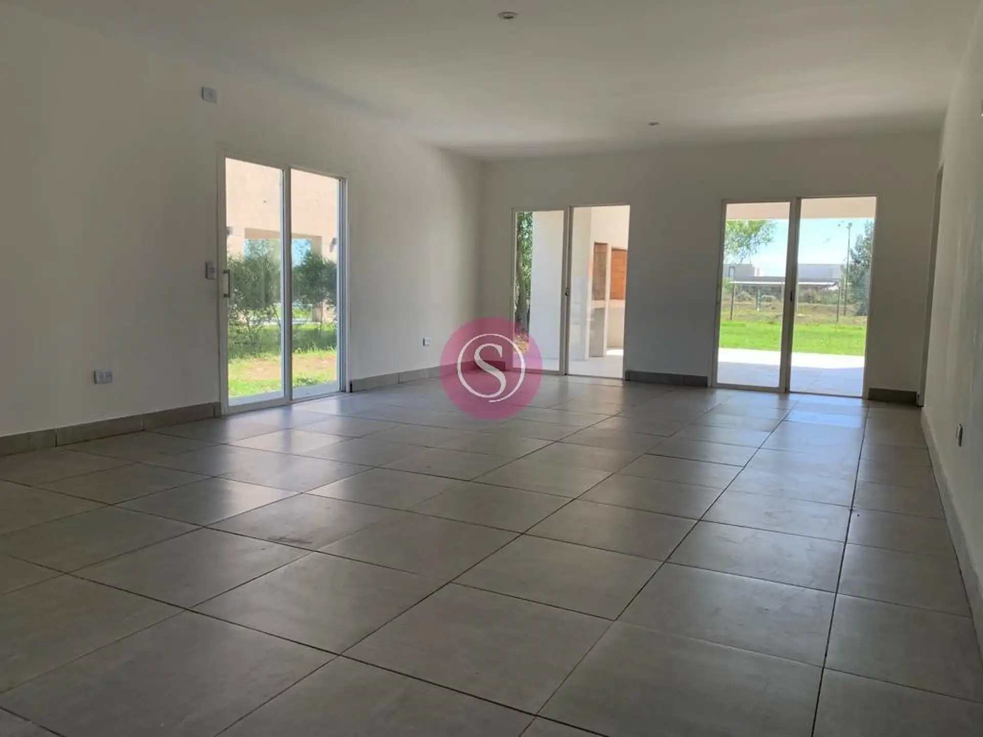 Casa en Alquiler en San Sebastian, Countries y Barrios Cerrados en Escobar