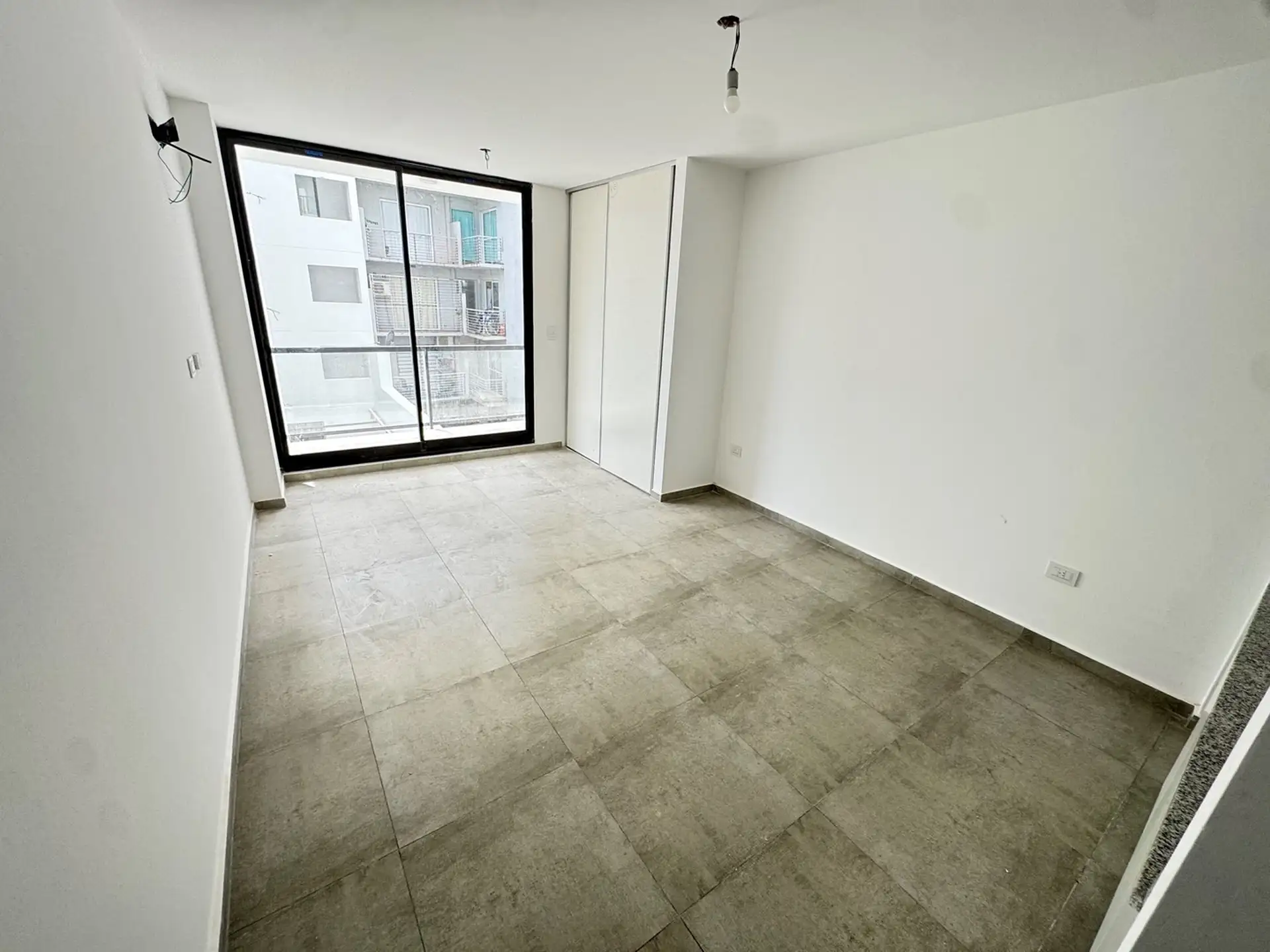 Brand new studio apartment with balcony in Balvanera