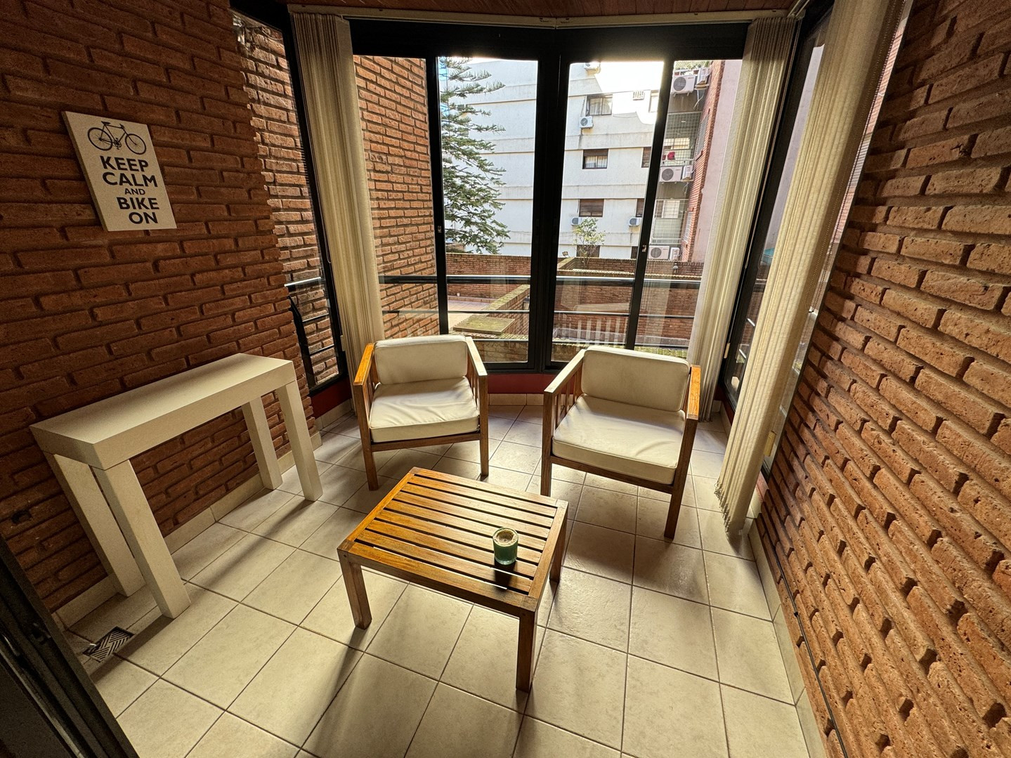 Apartamento de dois ambientes mobiliado em Palermo