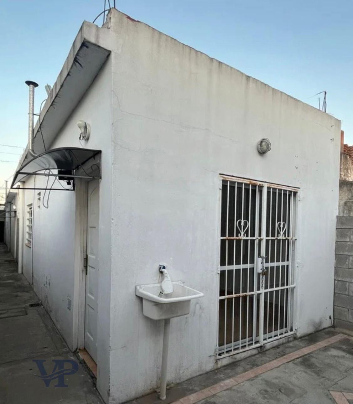 Ground-floor one-bedroom apartment in Pablo Podestá, Tres de Febrero