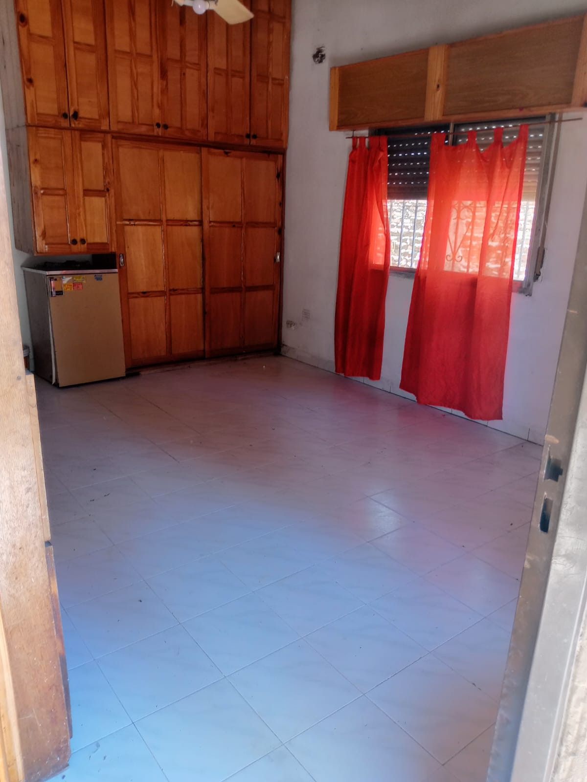 Casa en Alquiler en Burzaco, Partido de Almirante Brown