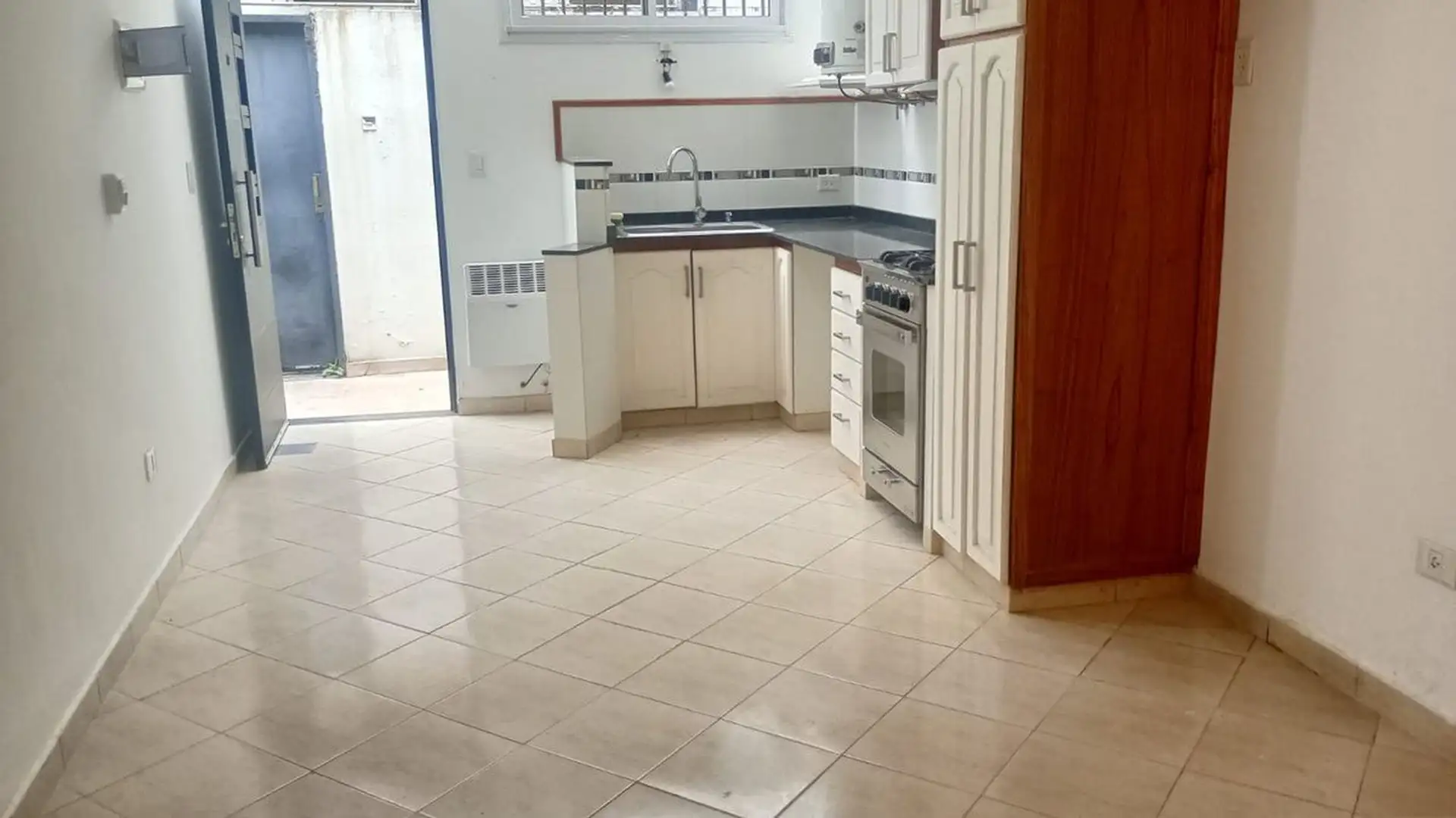 Двухуровневая квартира- PH с 1 спальней в Barracas