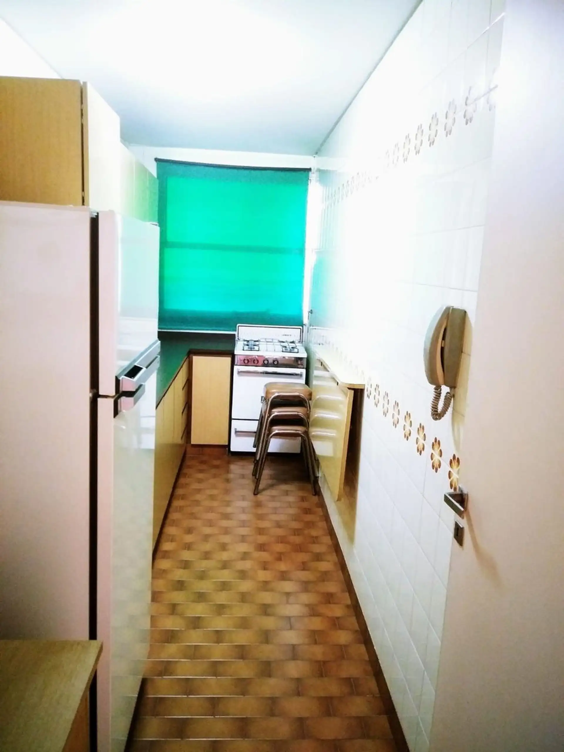 Полу-меблированная квартира с 2 спальнями в Almagro