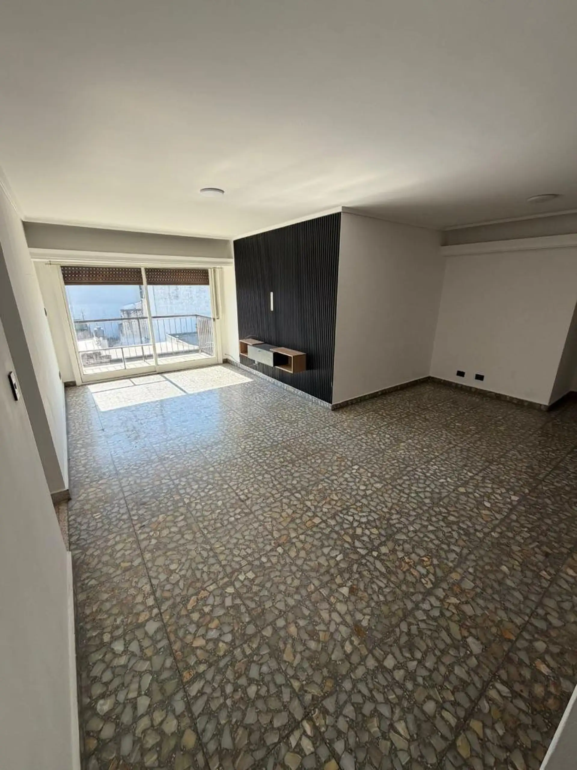 Four-room apartment with maid’s quarters in Villa Santa Rita