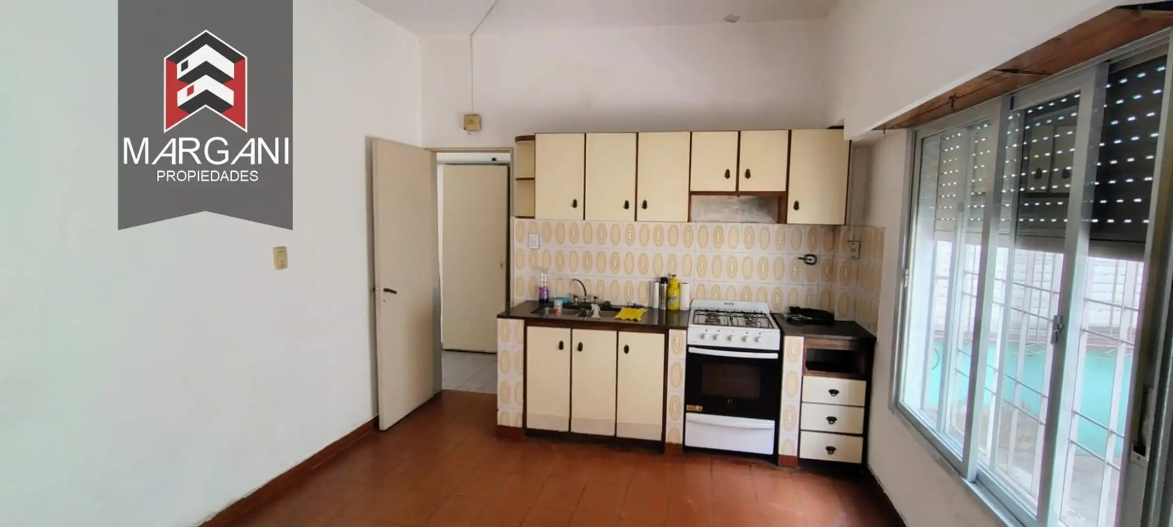 Two-room apartment in Tablada, La Matanza Partido