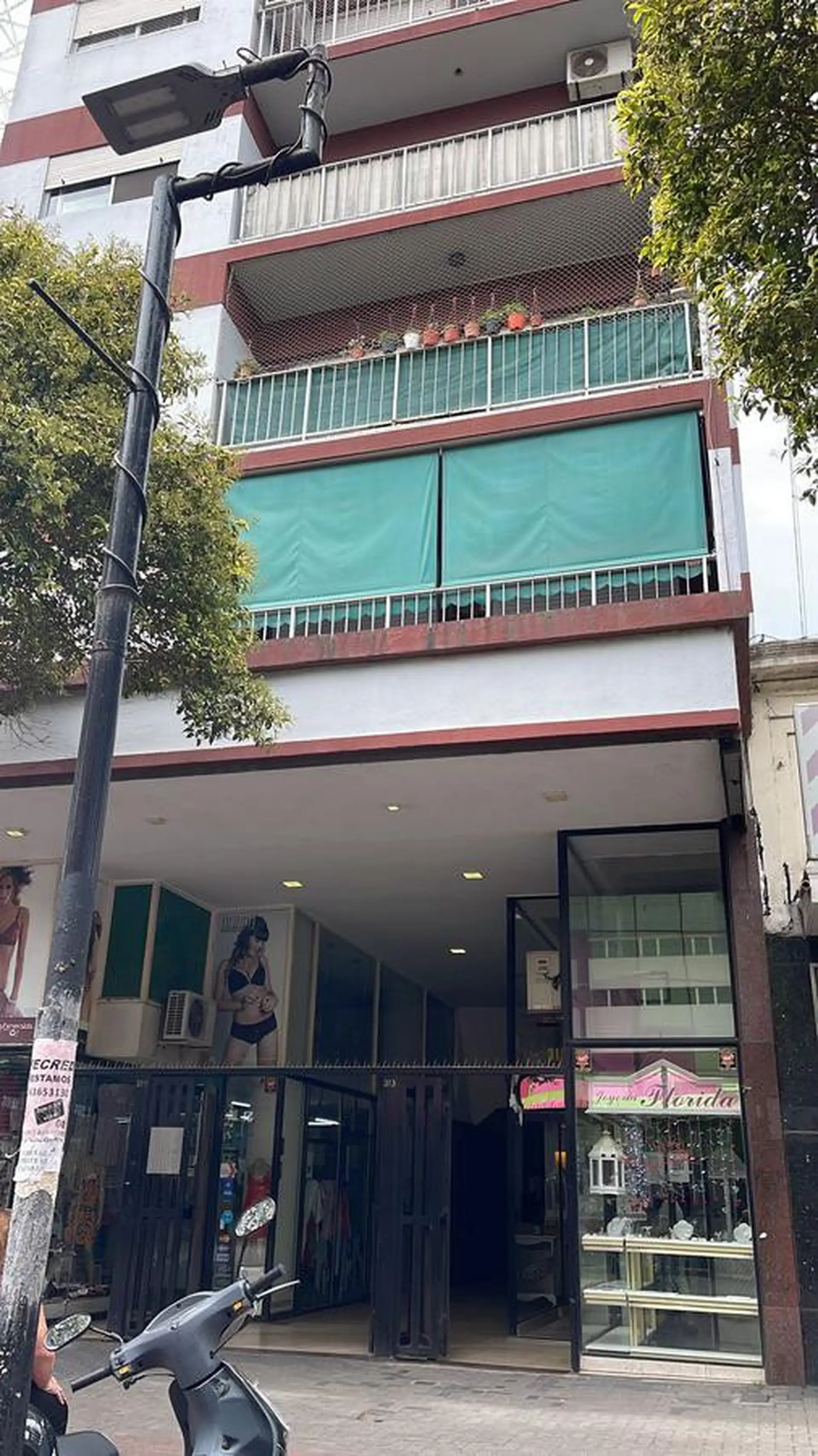 Departamento de 2 ambientes en Quilmes centro