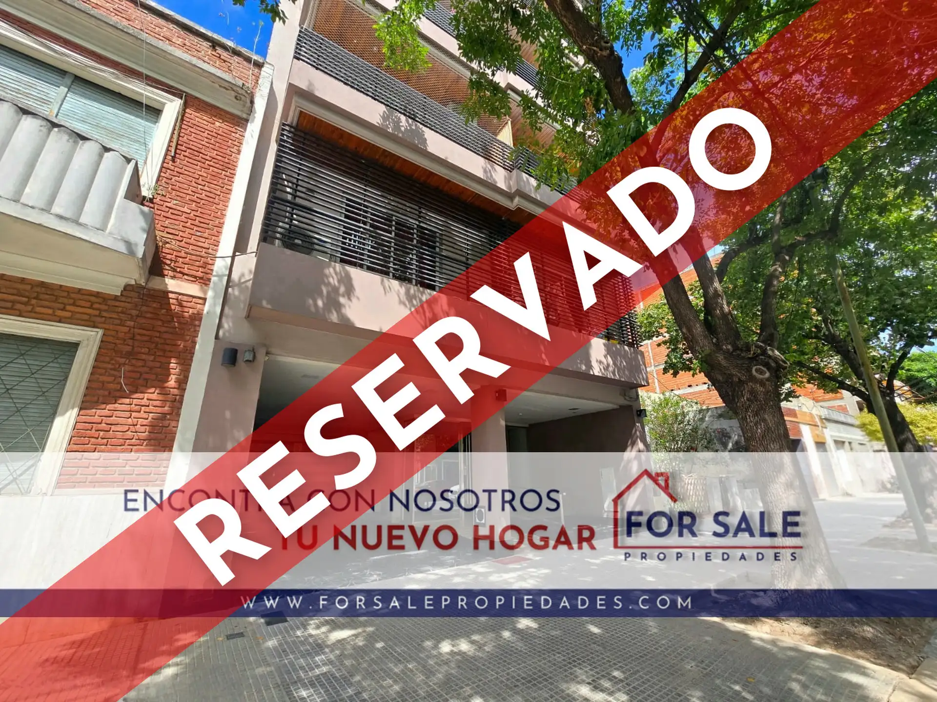 Monoambiente con balcón en Monte Castro