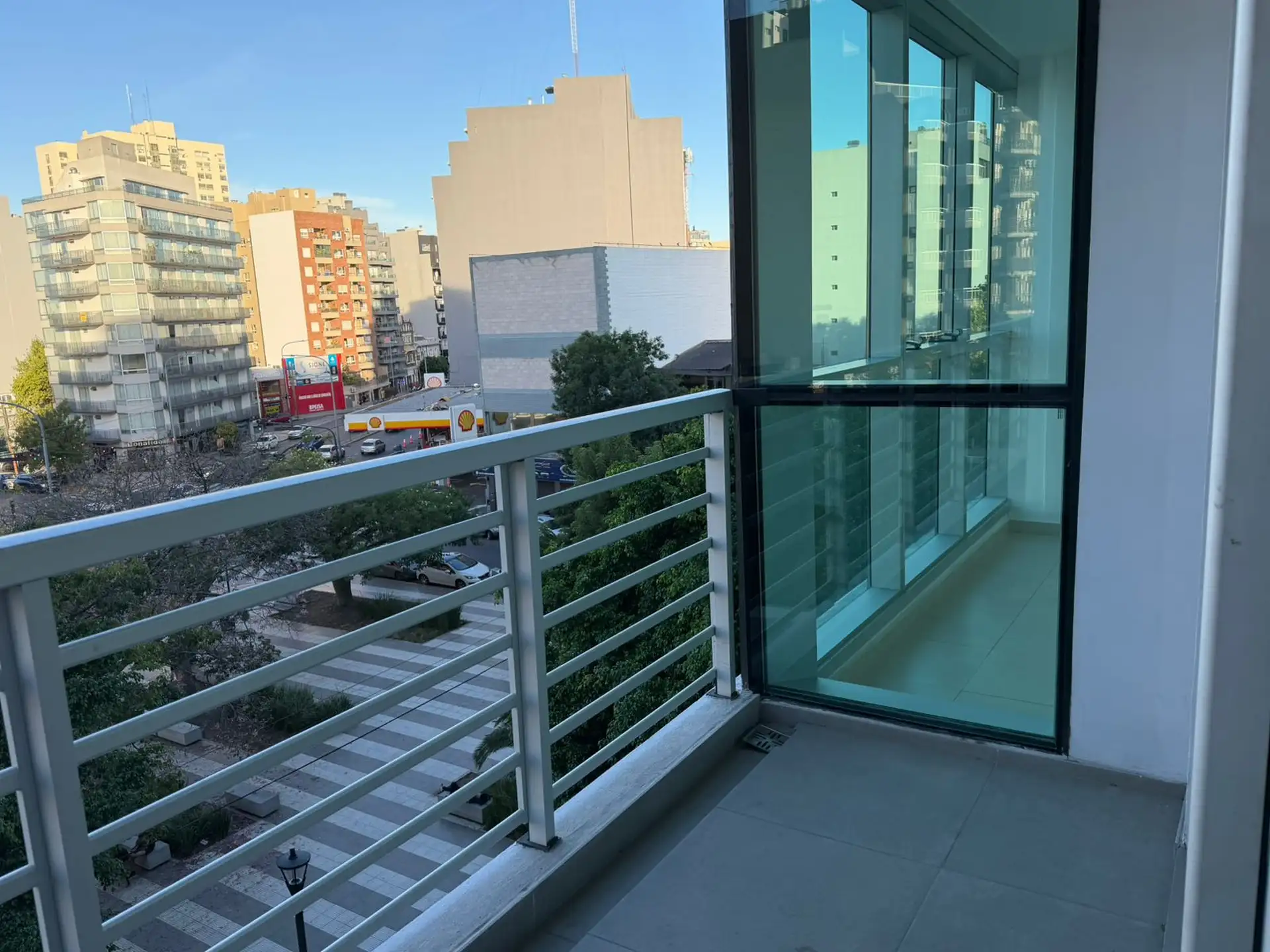 Двухспальная квартира с балконом в Saavedra