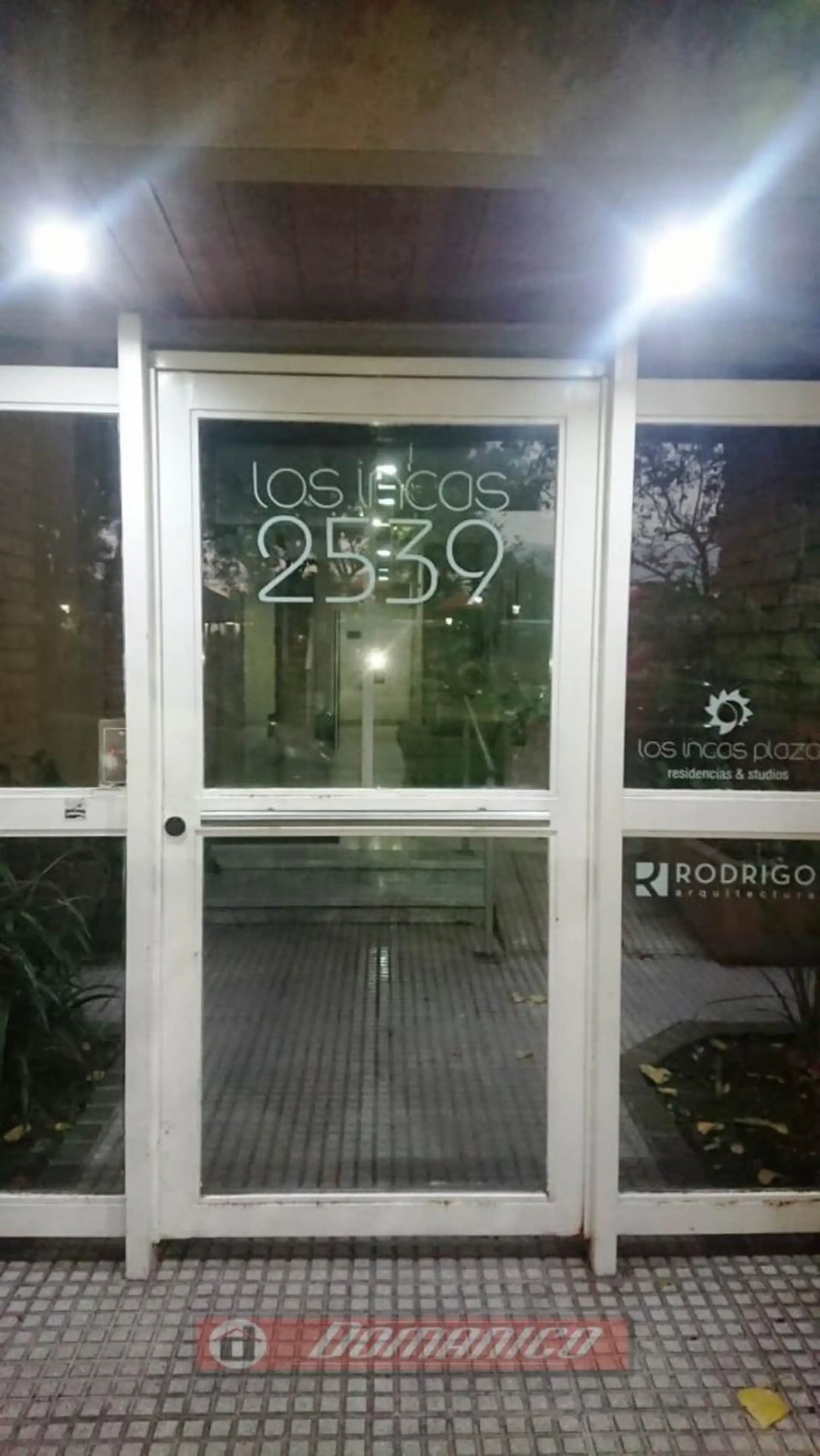 Apartamento de 3 ambientes com 2 quartos em Morón