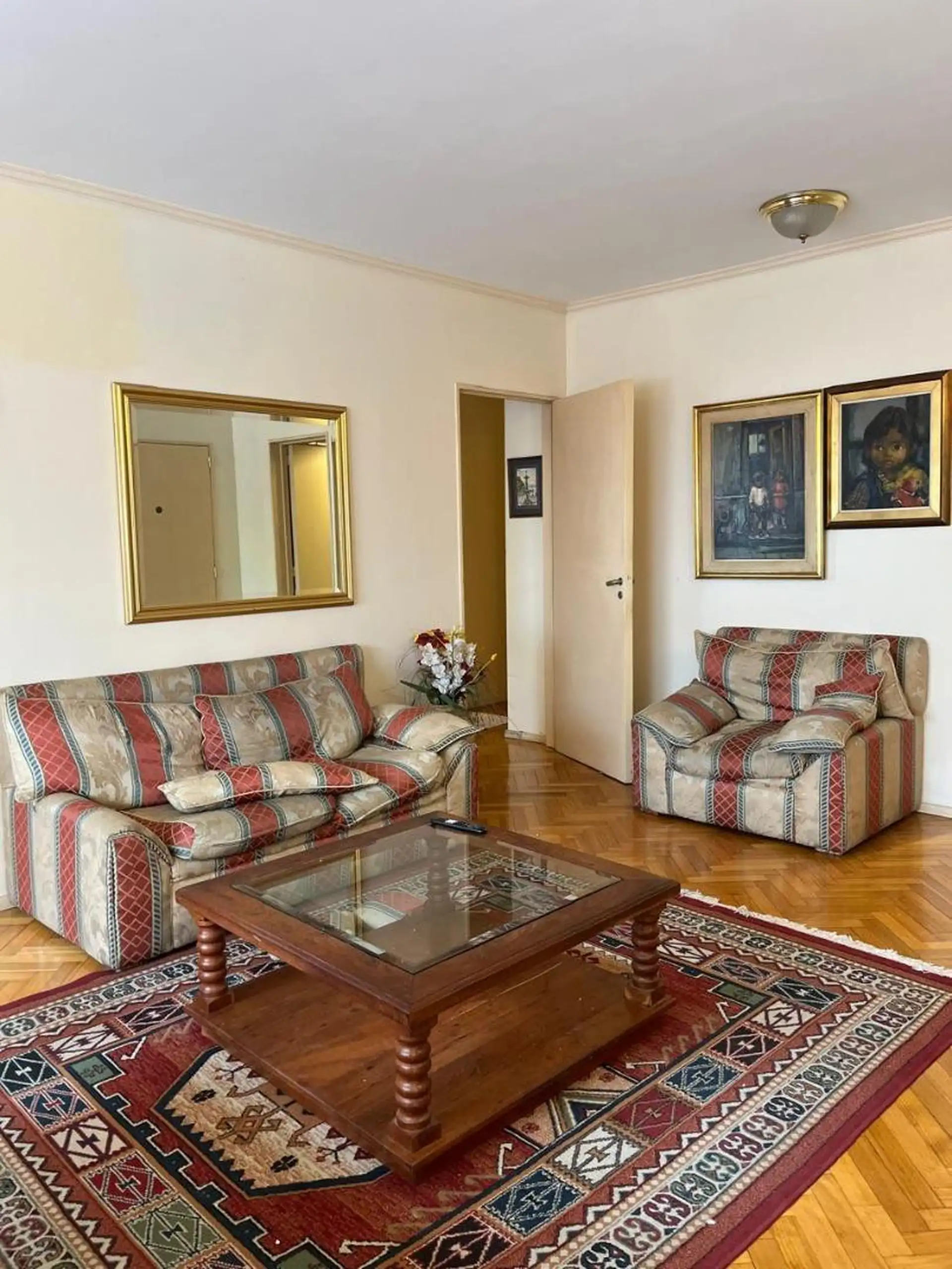 Departamento amoblado de 3 ambientes con 2 dormitorios en Retiro