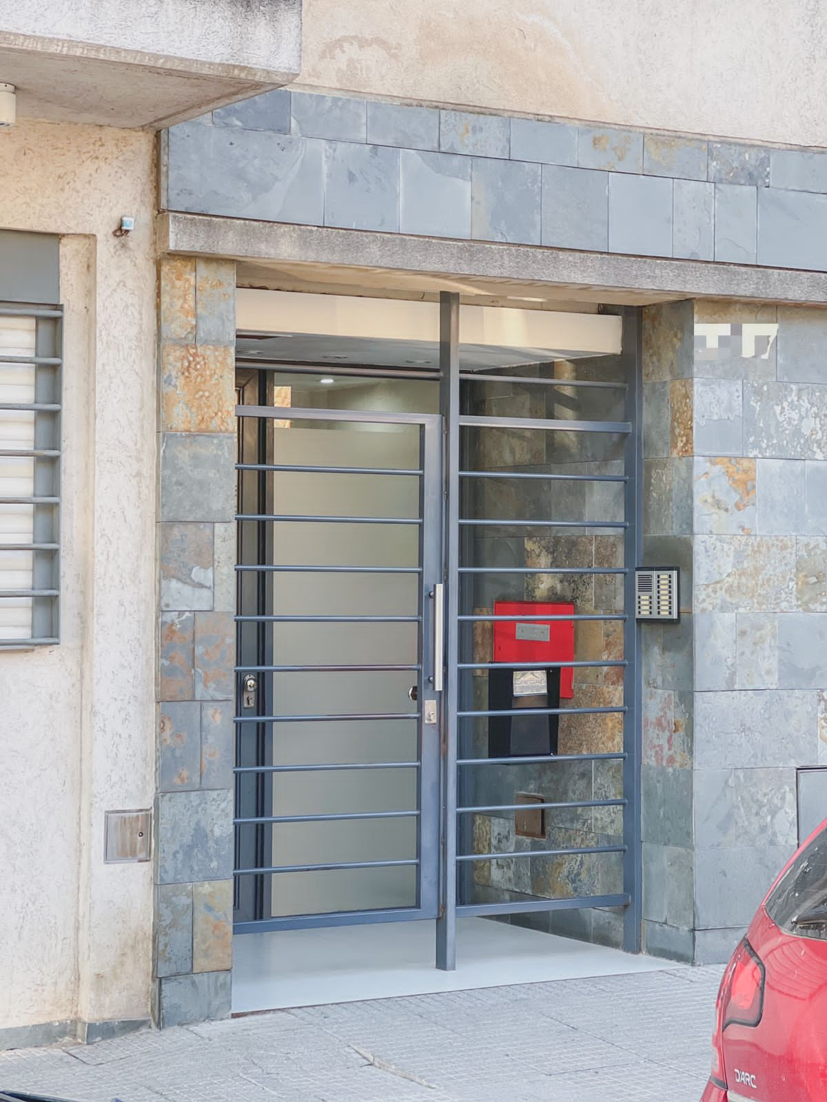 Departamento monoambiente con jardín en Parque Patricios