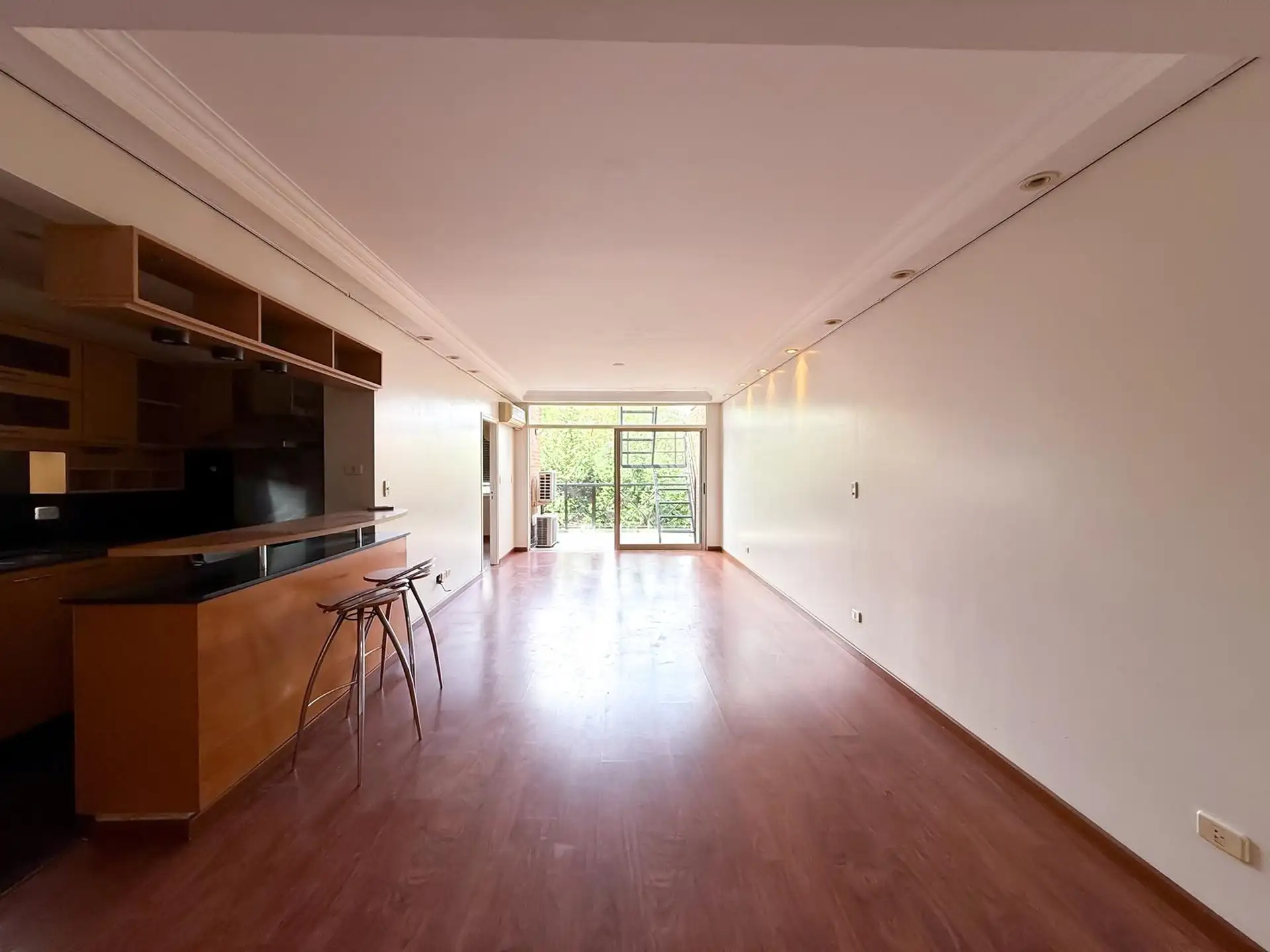 Casa de 3 dormitórios em Martínez