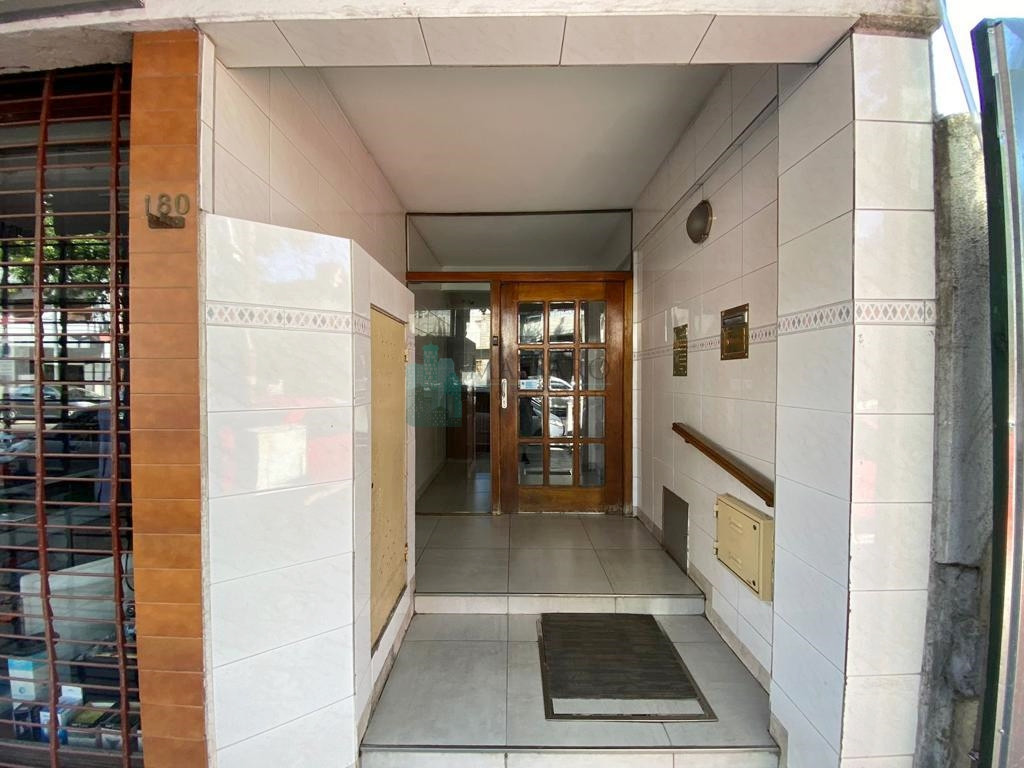 Apartamento de dois ambientes com 1 quarto em Liniers