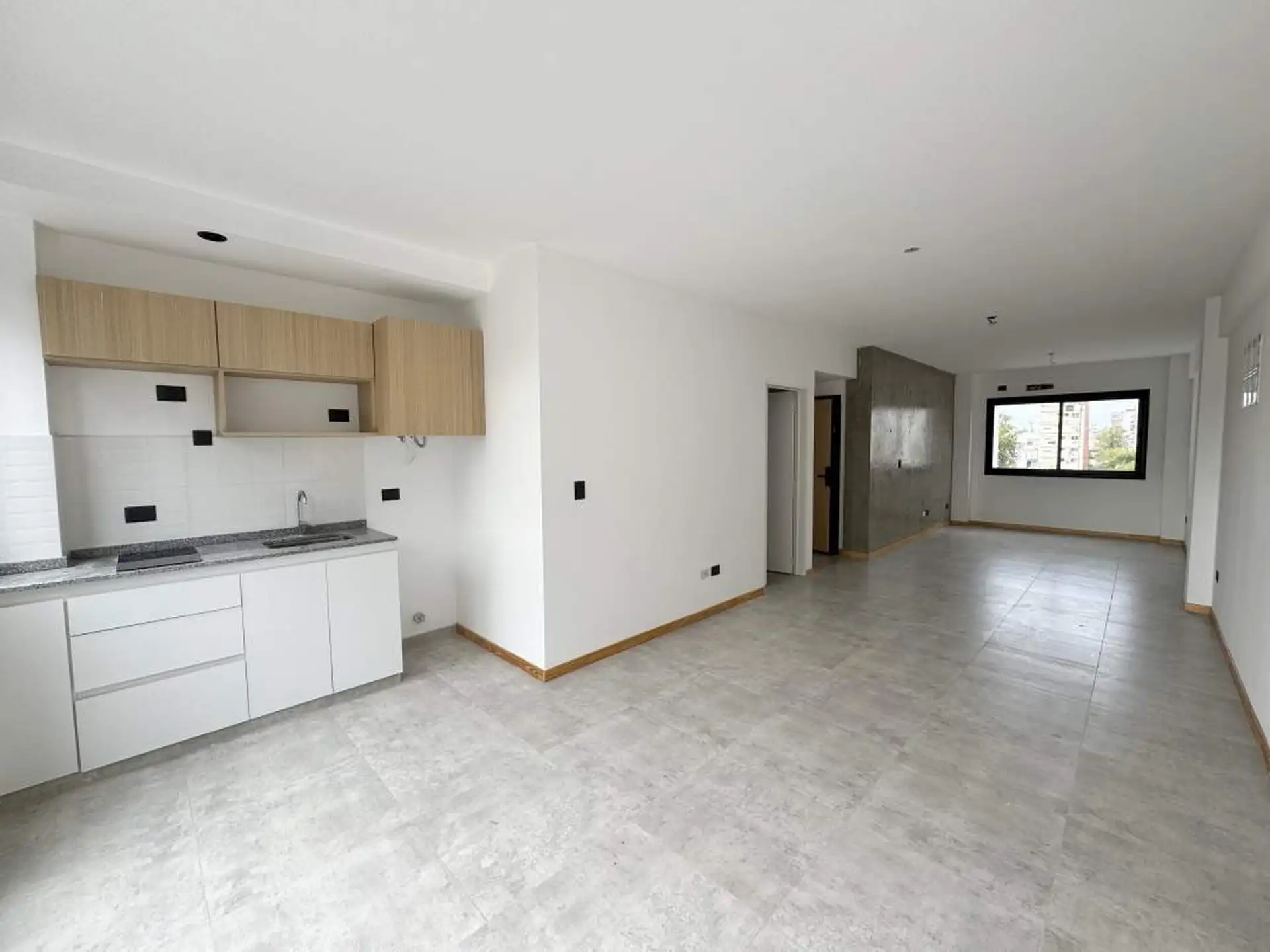 Kitnet de um ambiente com varanda em Barracas