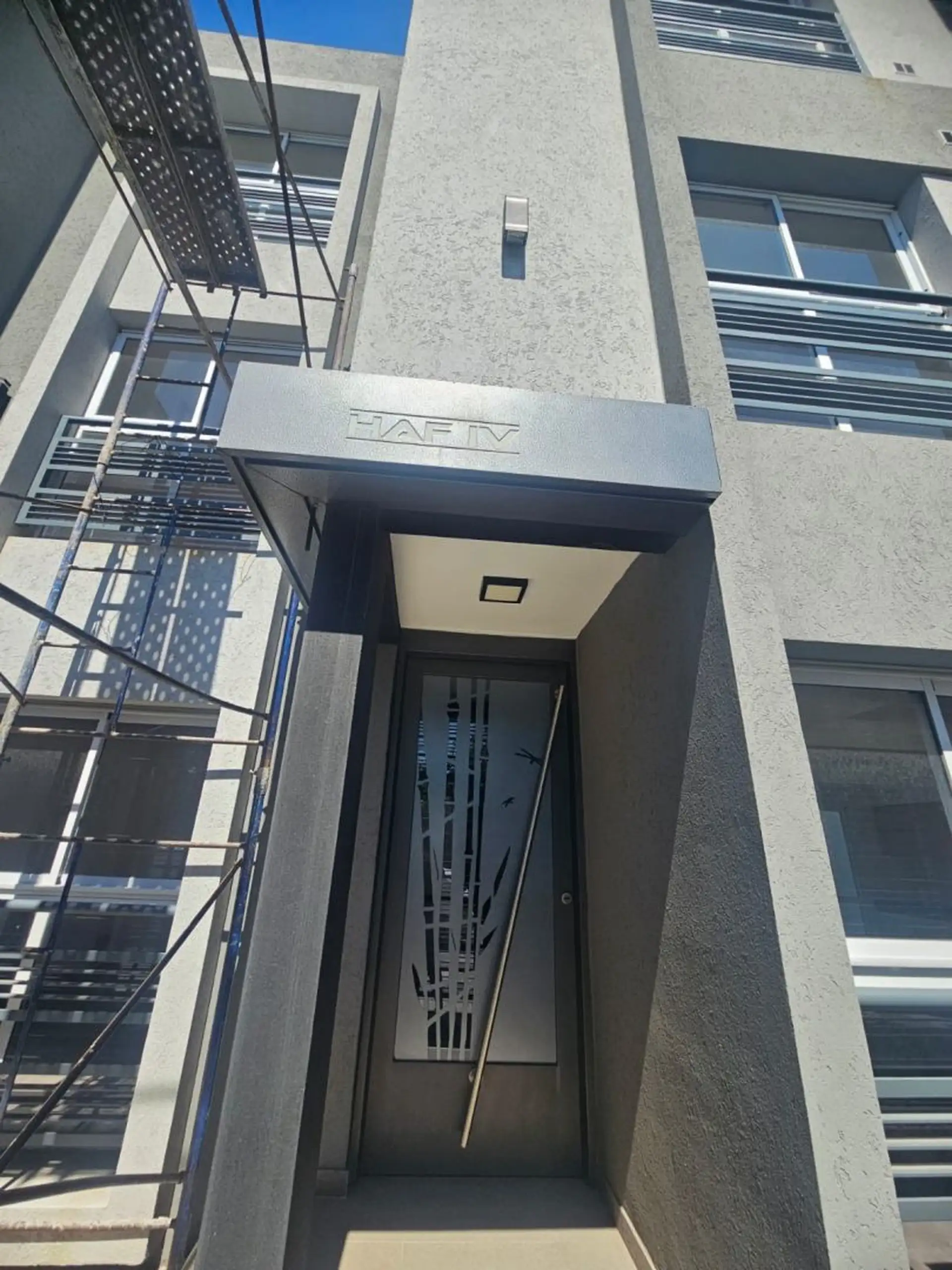 Brand new two-room apartment with 1 bedroom in Villa Luzuriaga