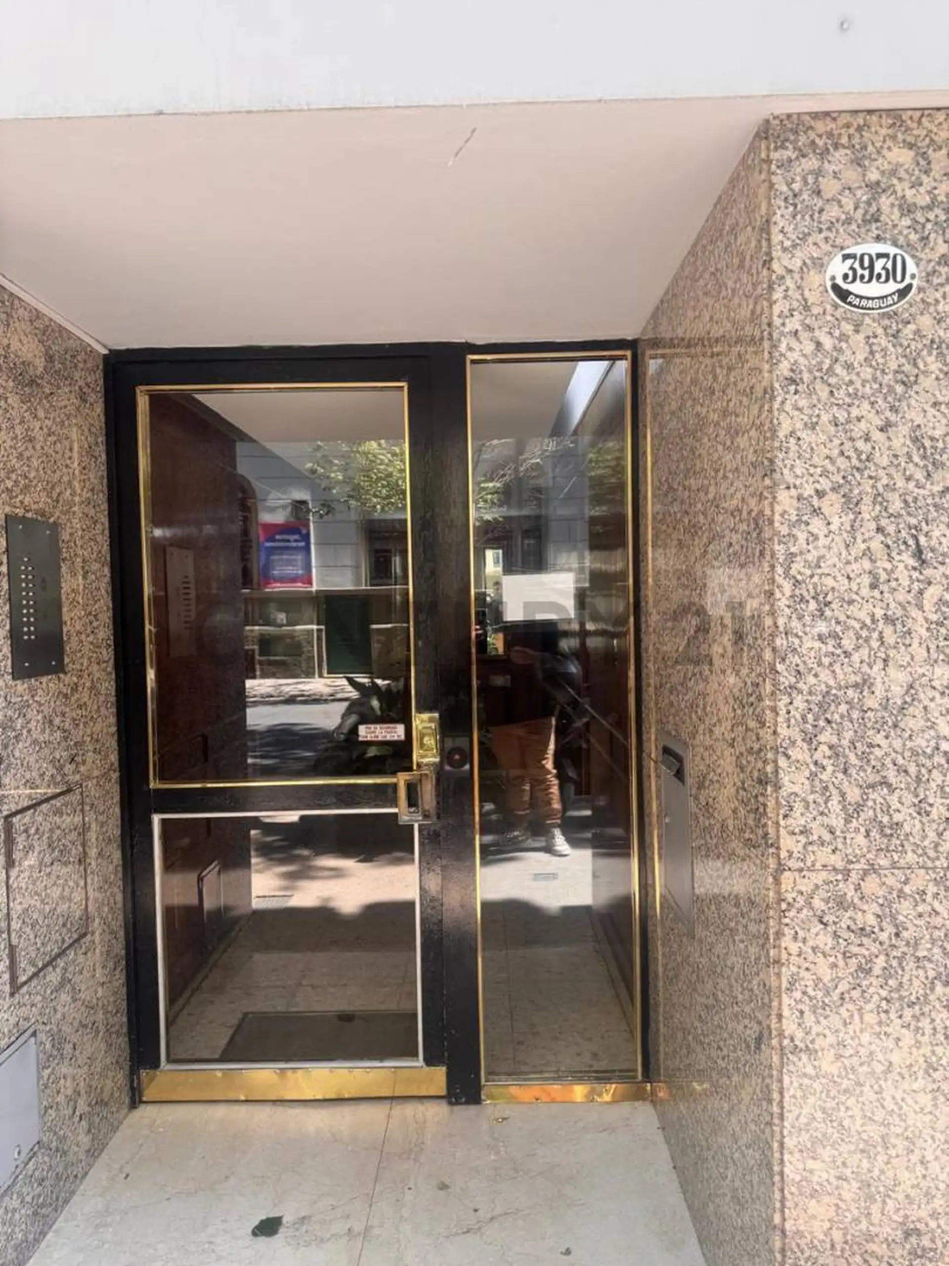 Apartamento de dois ambientes semi mobiliado em Palermo