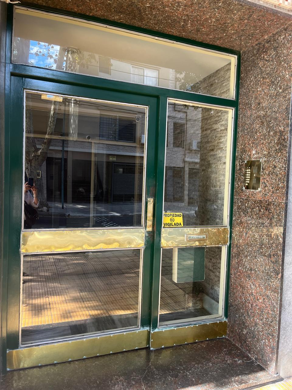 Ground-floor one-bedroom apartment in Olivos, Vicente López