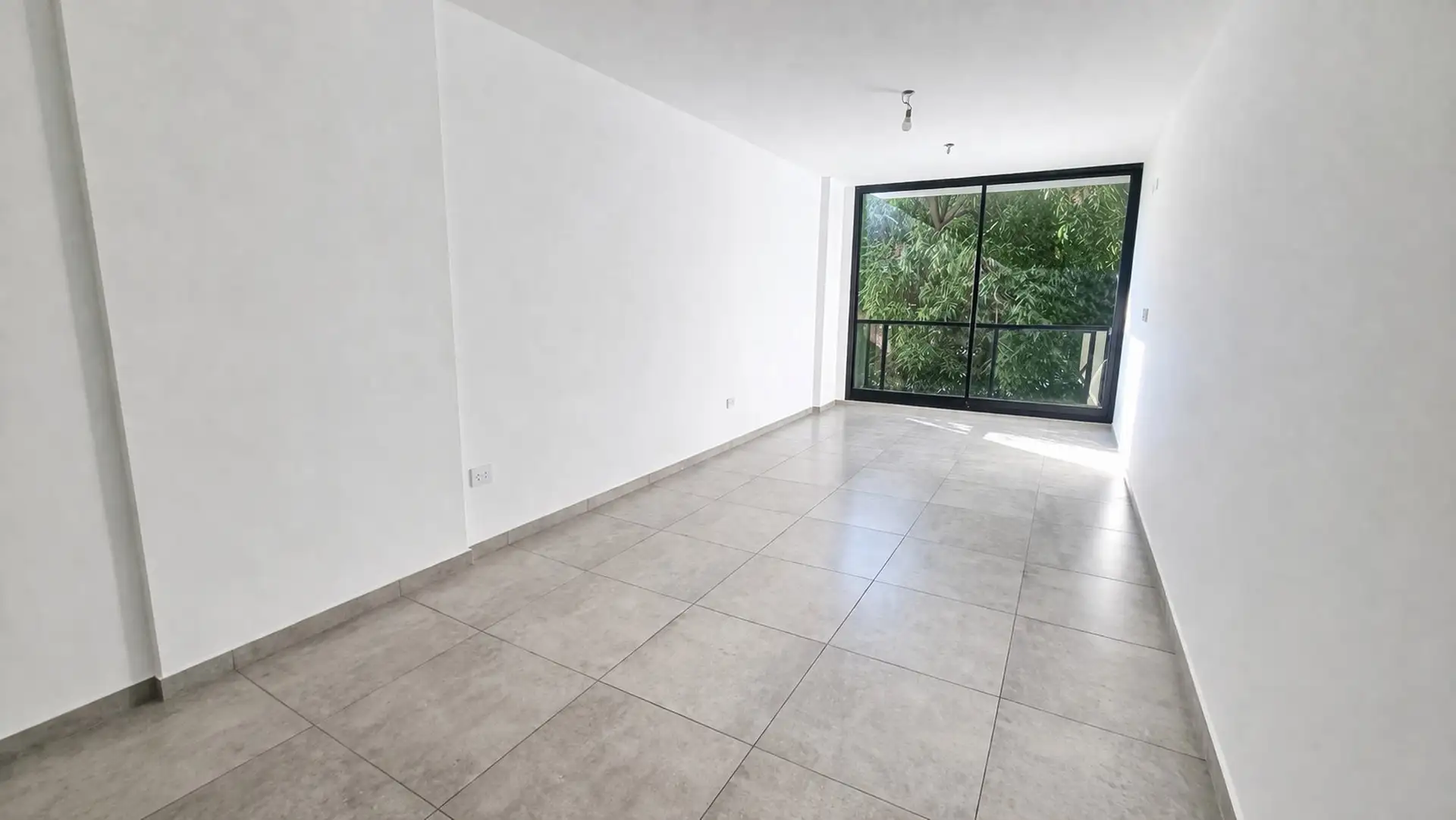 Brand new studio apartment in Balvanera