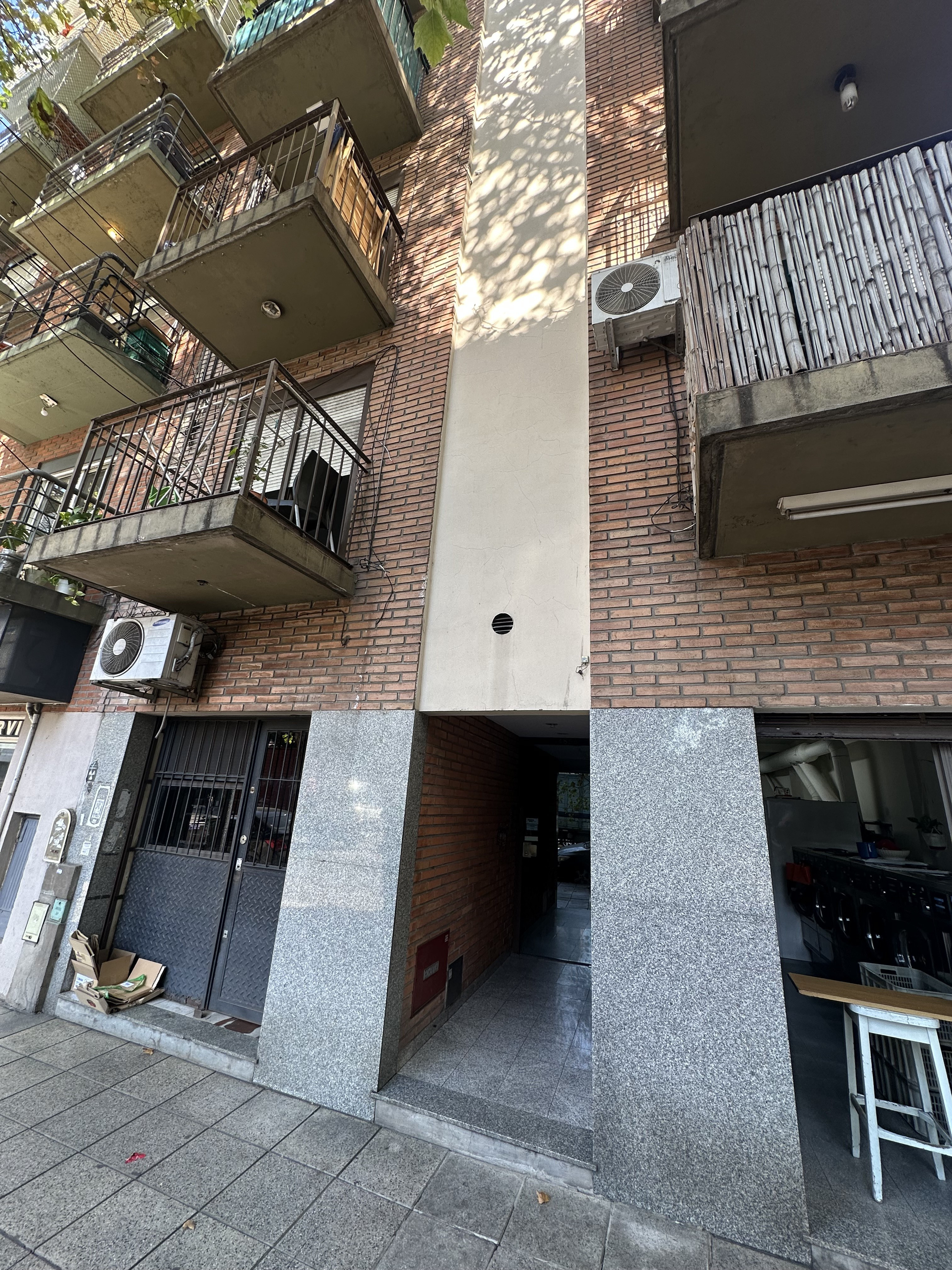 Departamento monoambiente con balcón en Villa Urquiza