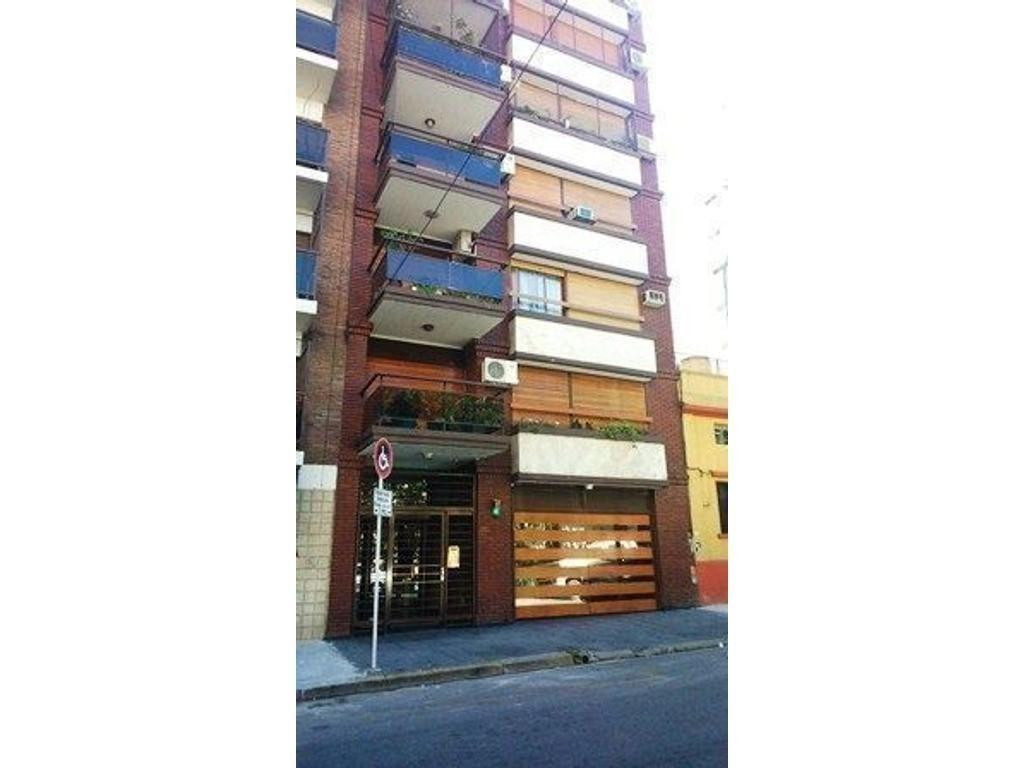 One-bedroom apartment in Caballito near Parque del Centenario