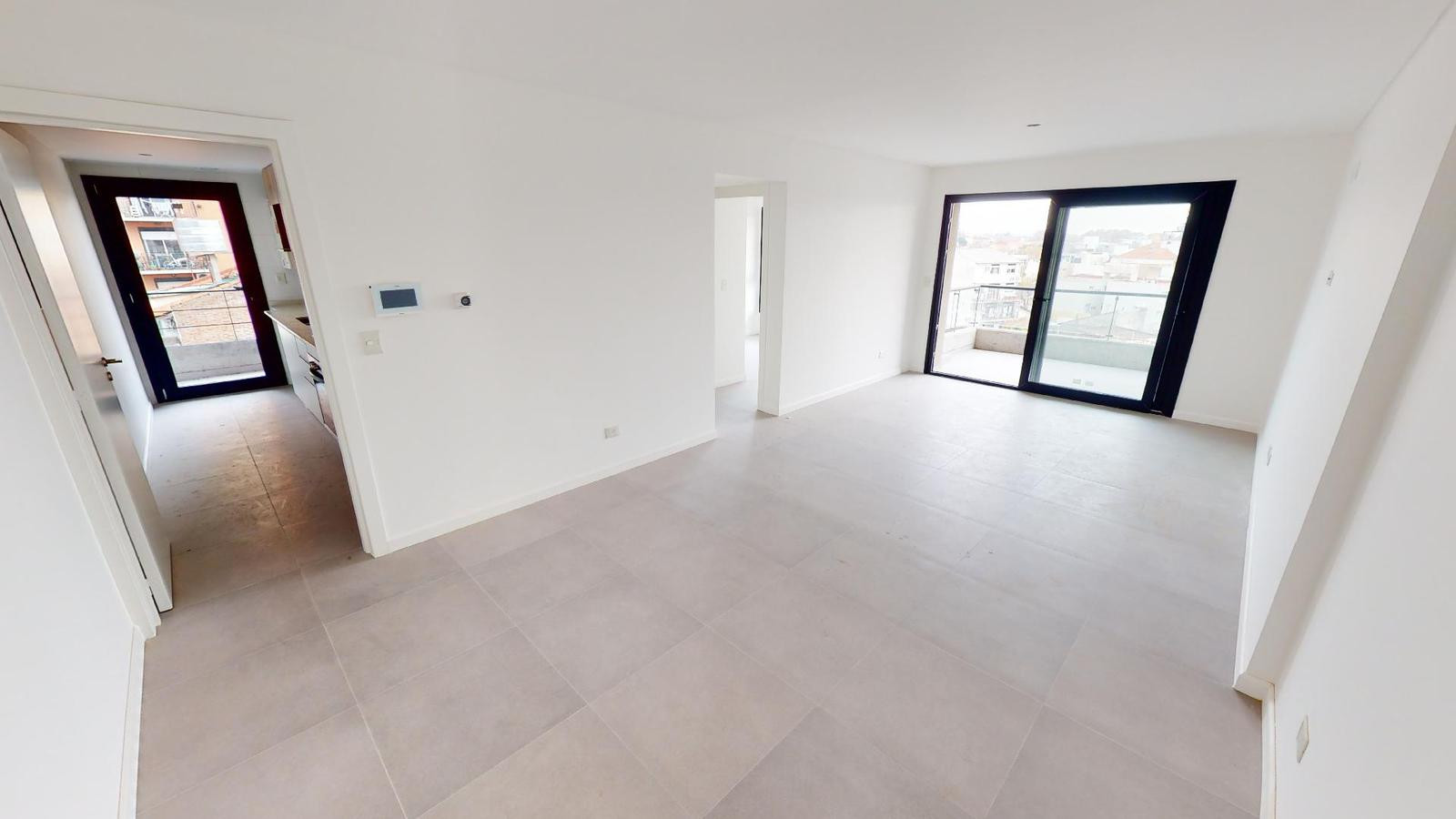 Departamento de 3 ambientes en San Isidro, con balcón terraza