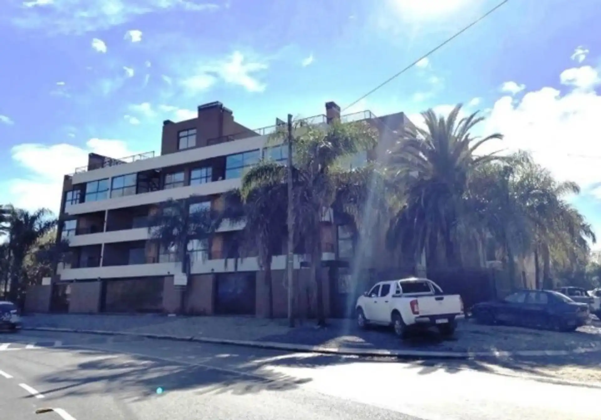 Apartamento de 2 quartos novo em Ituzaingó (Parque Leloir)