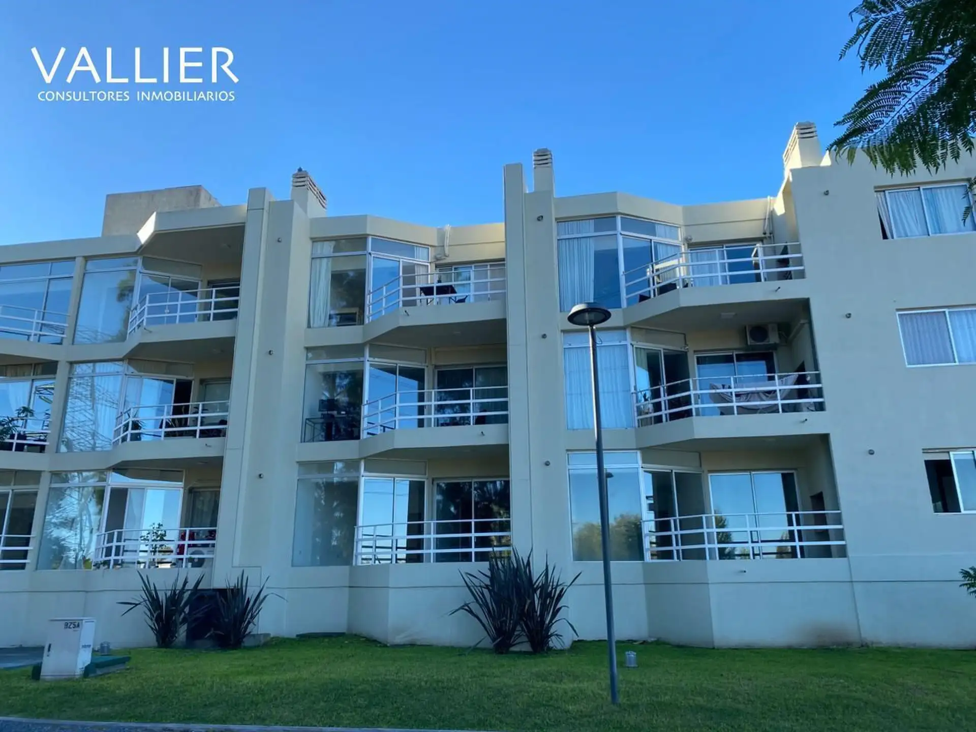 Brand new one-bedroom apartment in Pilar