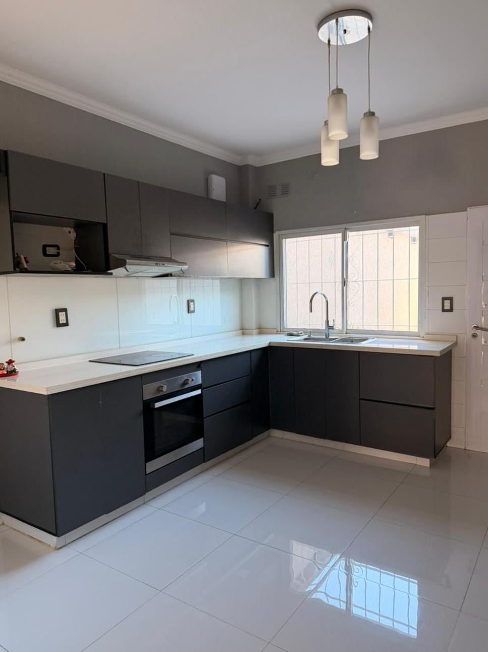 PH de 3 ambientes con 2 dormitorios y patio en Monserrat