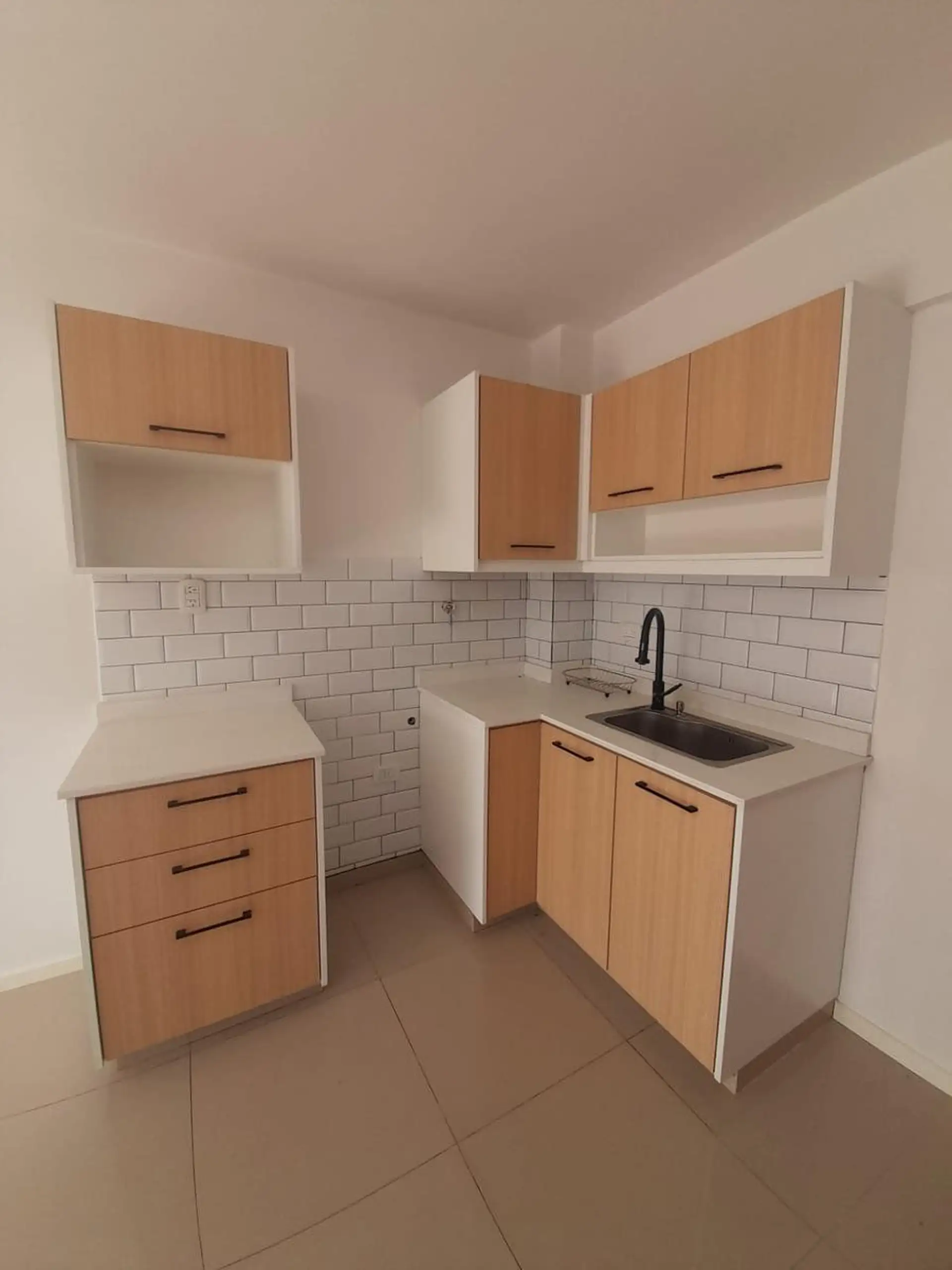 Квартира с 1 спальней в Villa Luzuriaga, La Matanza