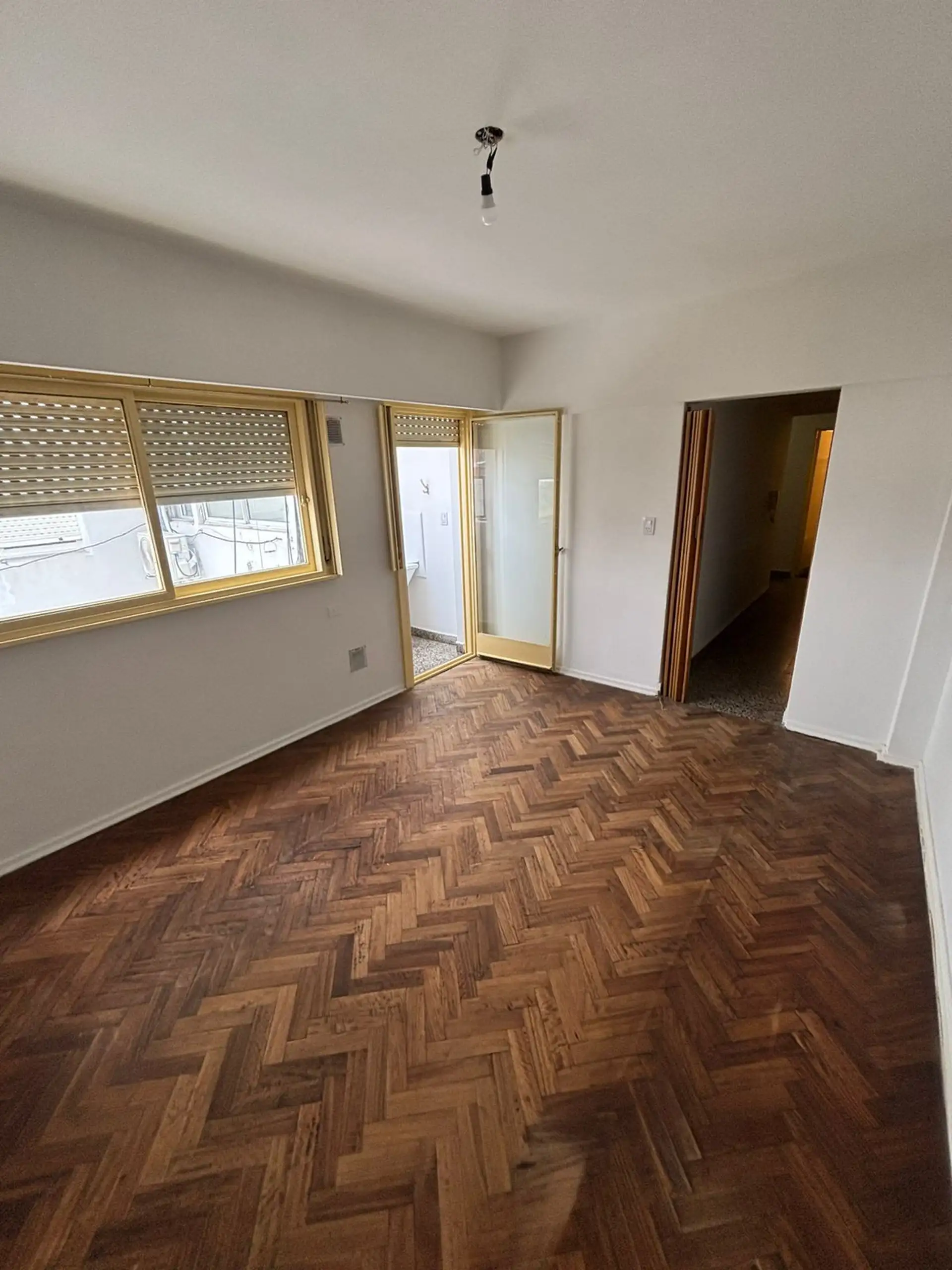 Monoambiente en alquiler en Monte Castro