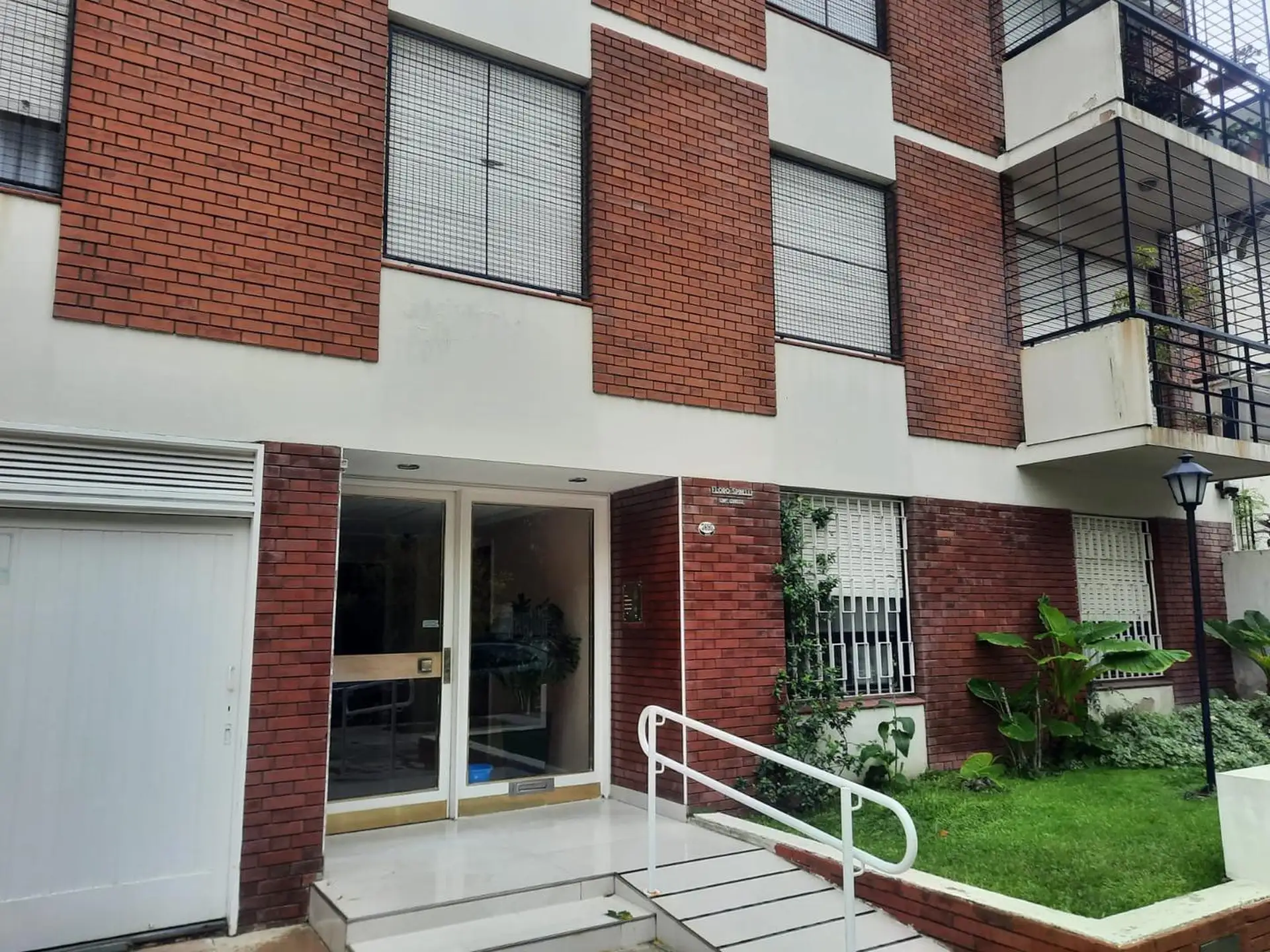 Трёхкомнатная квартира с 2 спальнями в Villa Devoto